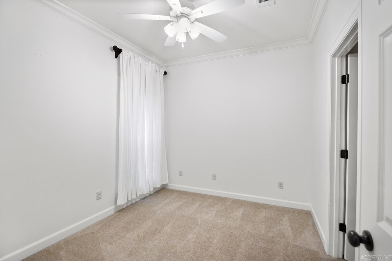 26  Valletta  Little Rock, AR