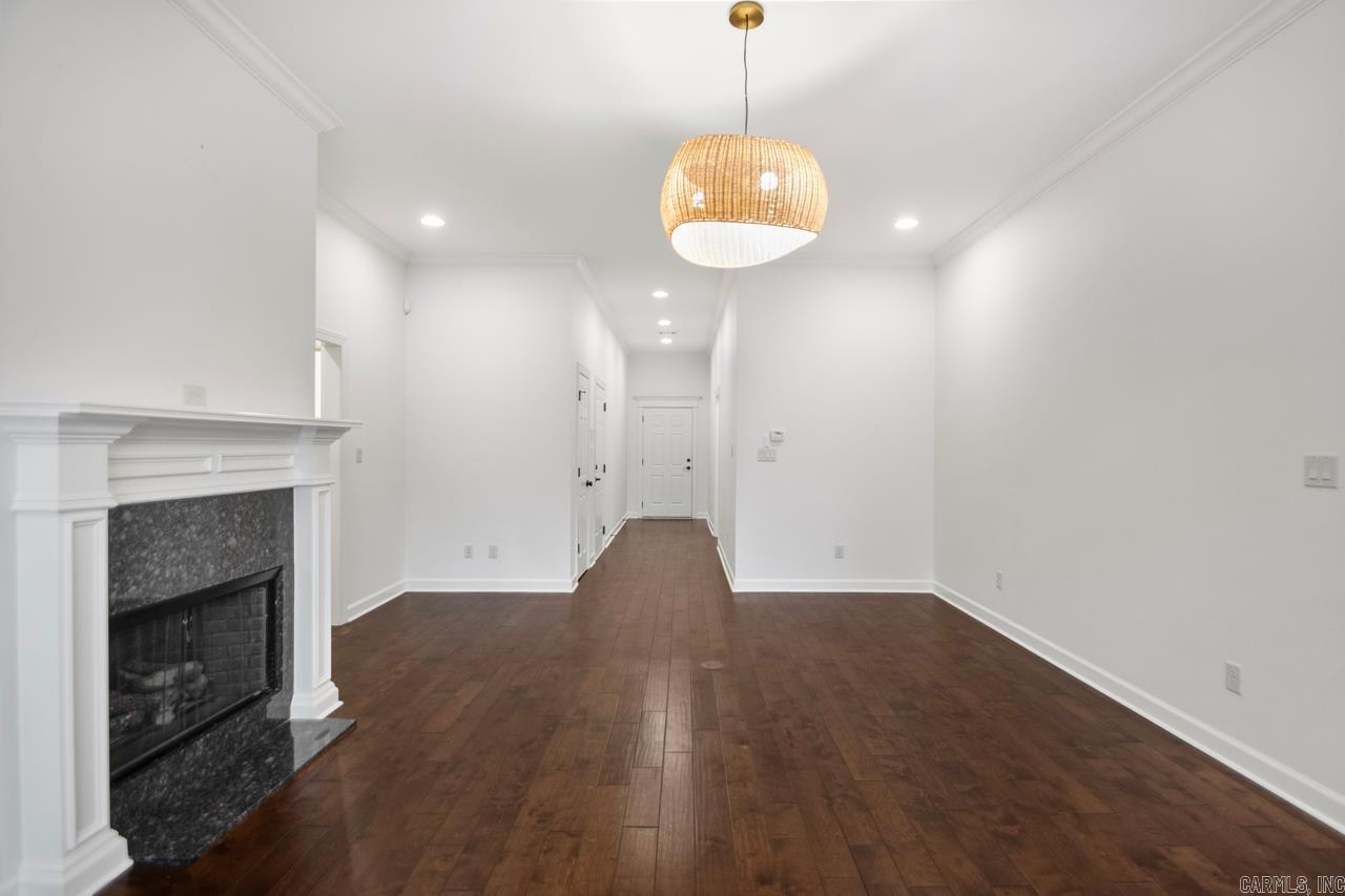 26  Valletta  Little Rock, AR
