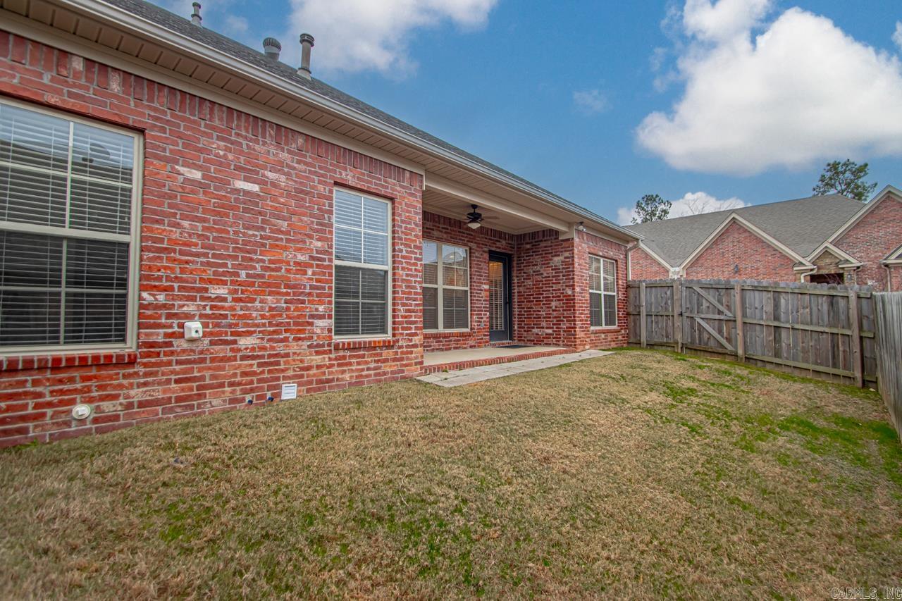 26  Valletta  Little Rock, AR