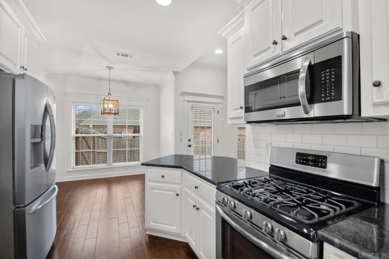 26  Valletta  Little Rock, AR