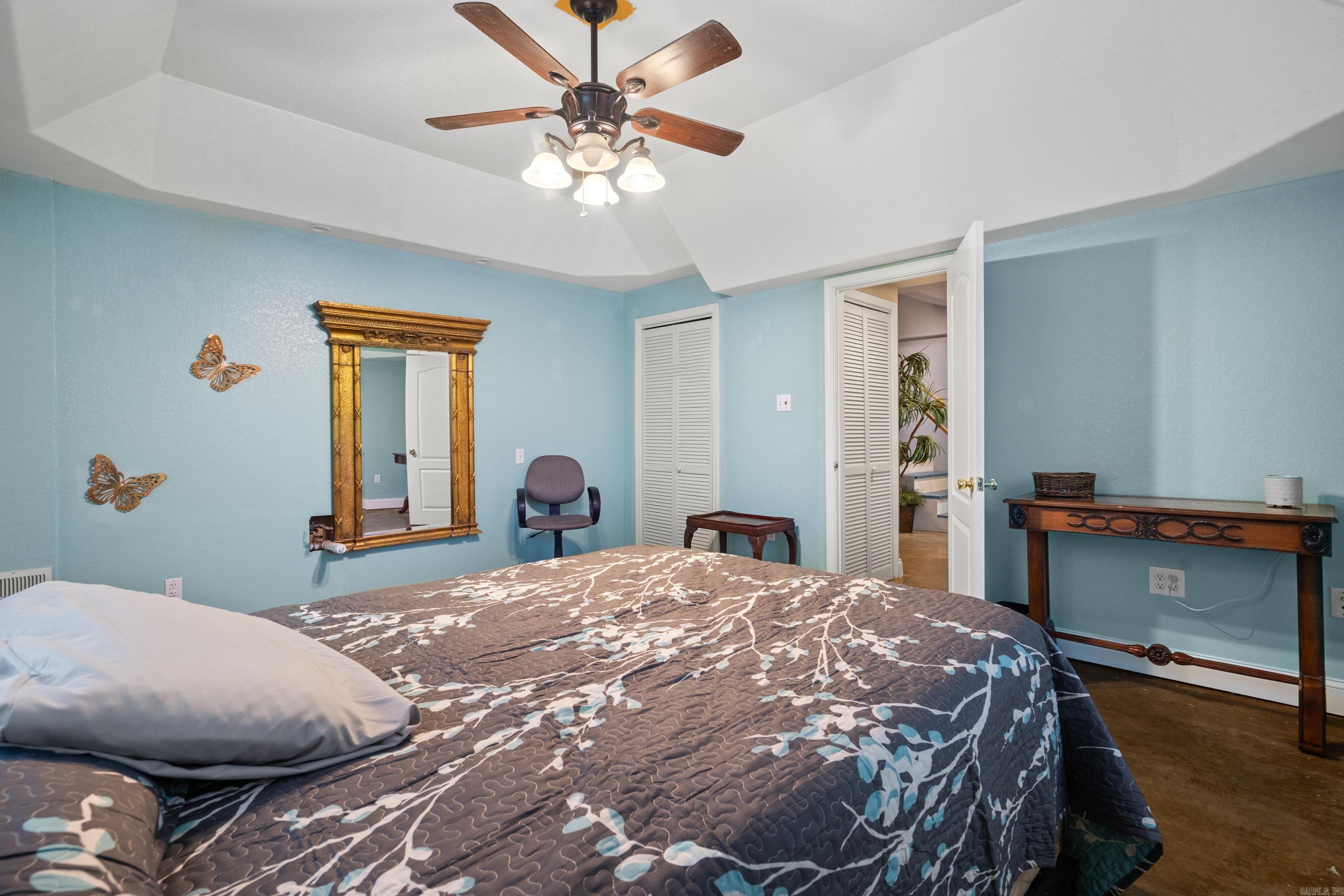 209  Charteroak  Hot Springs, AR