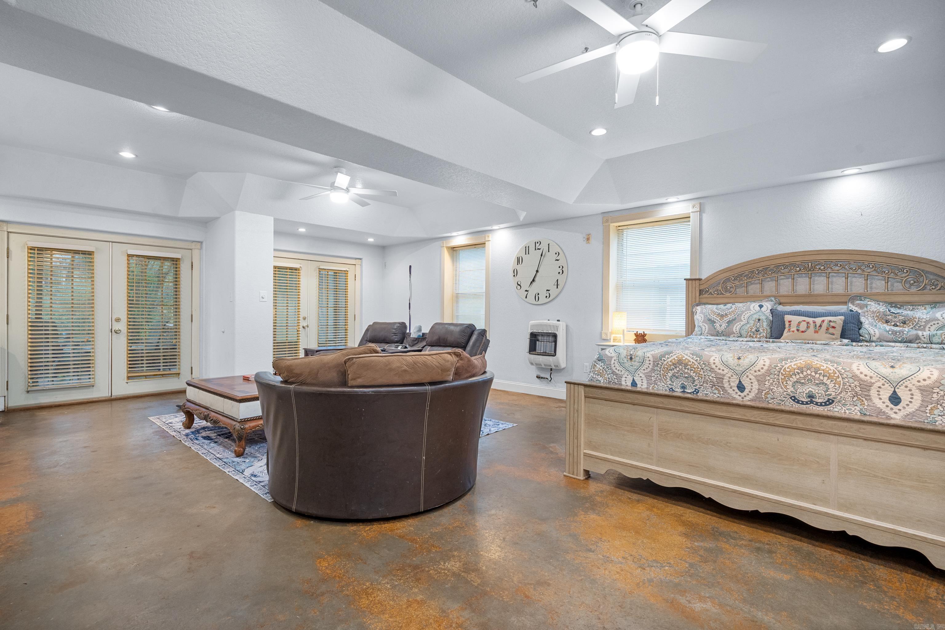 209  Charteroak  Hot Springs, AR