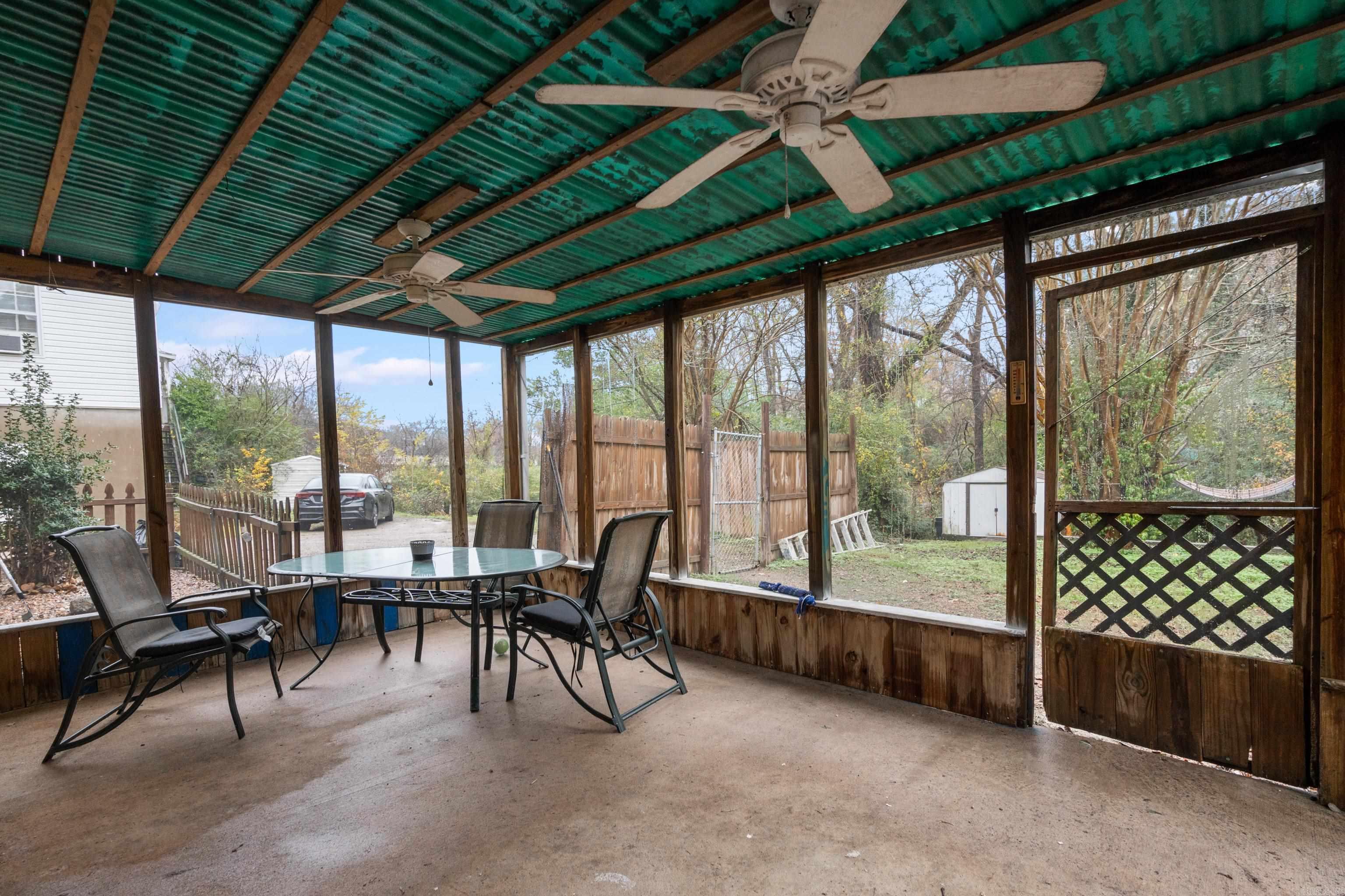 209  Charteroak  Hot Springs, AR