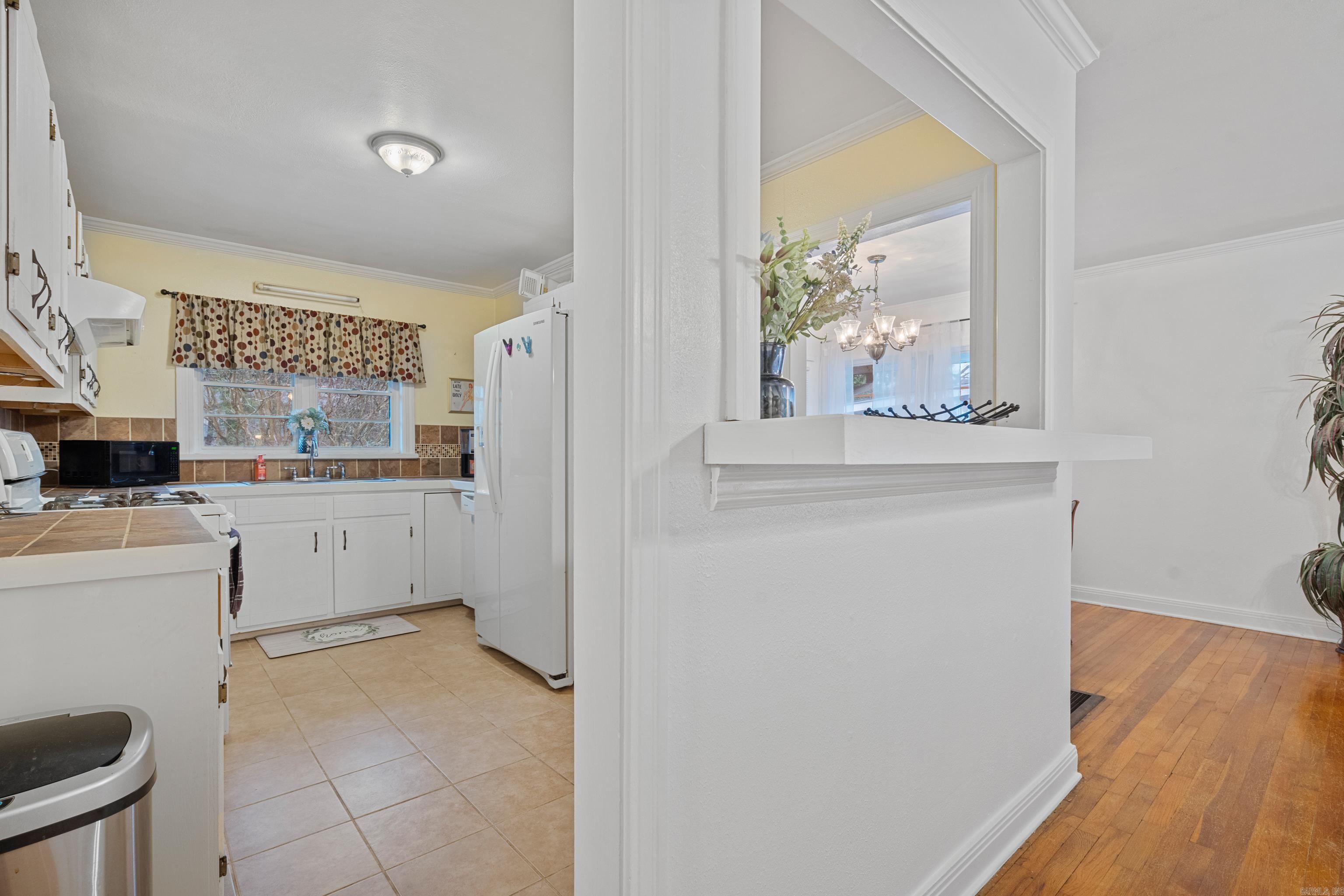 209  Charteroak  Hot Springs, AR
