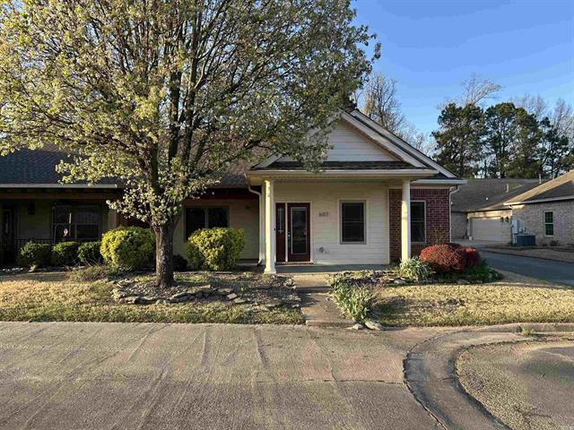 607  Stagecoach Village Circle  Little Rock, AR