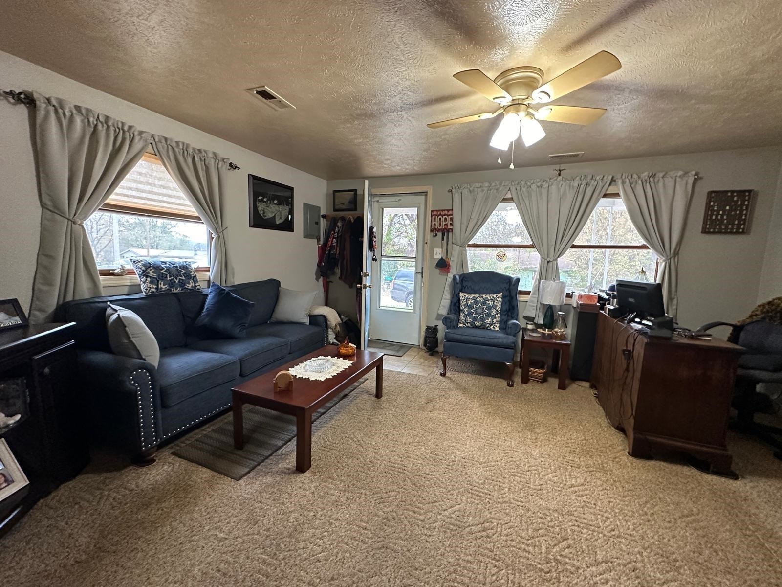 604  Girard Street  Flippin, AR
