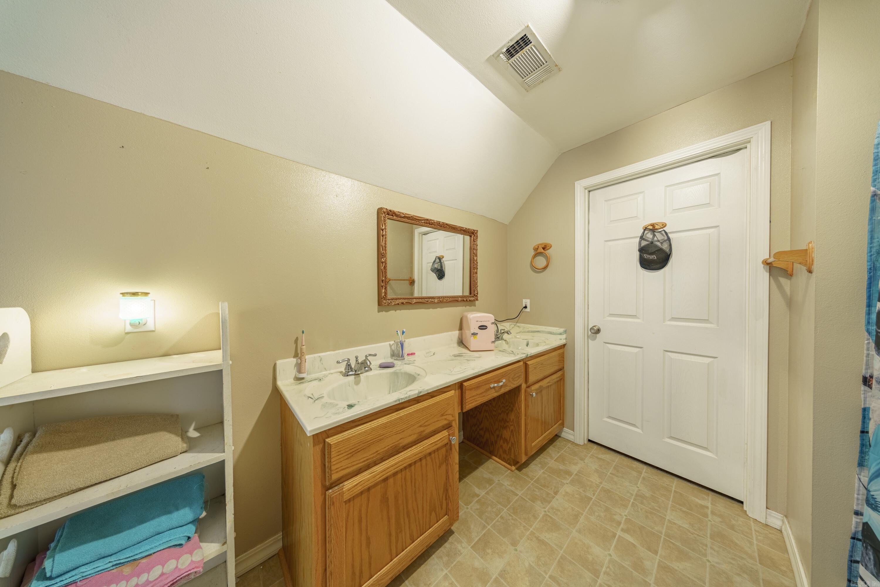 34  Sorrell Rd  Cave City, AR