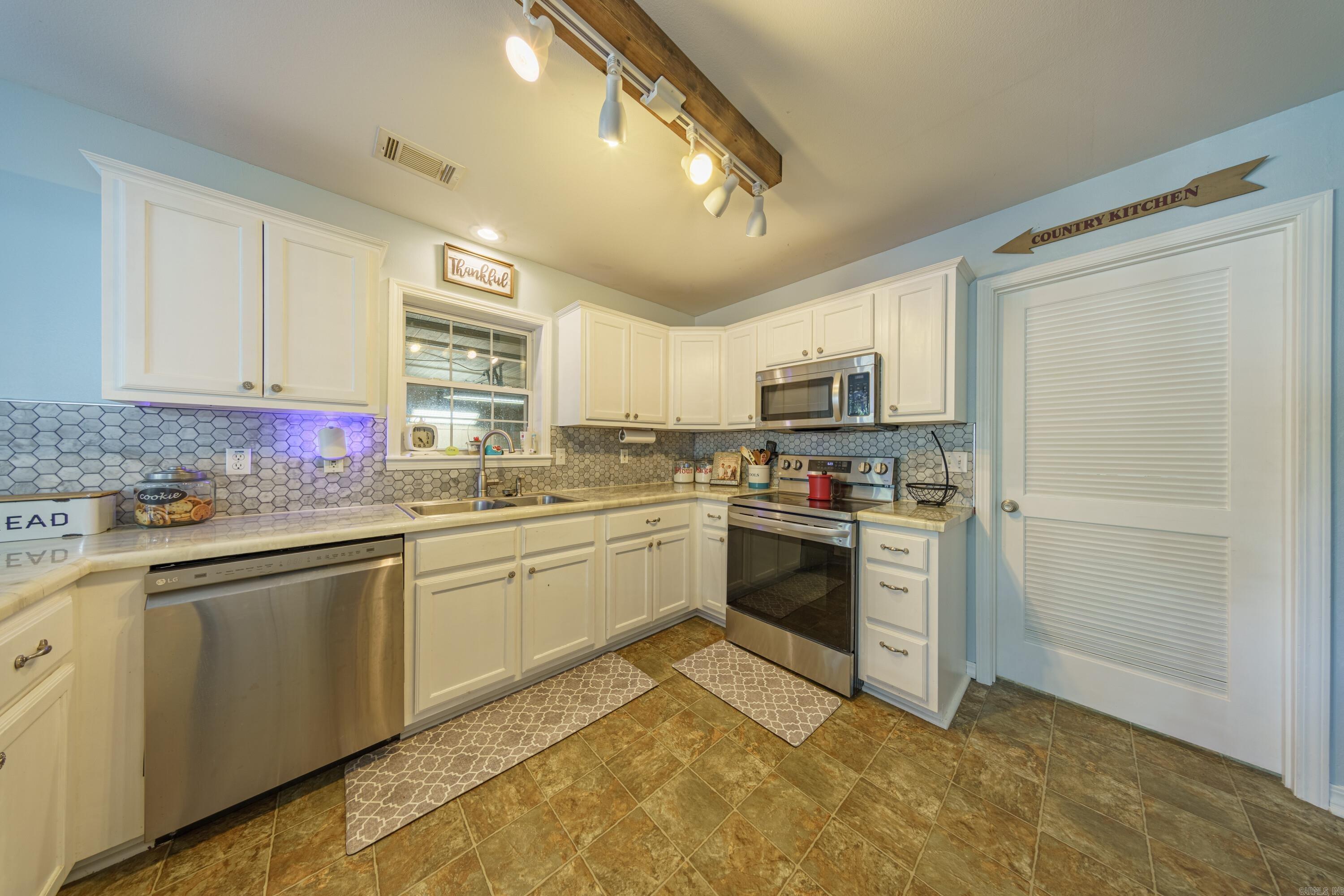 34  Sorrell Rd  Cave City, AR