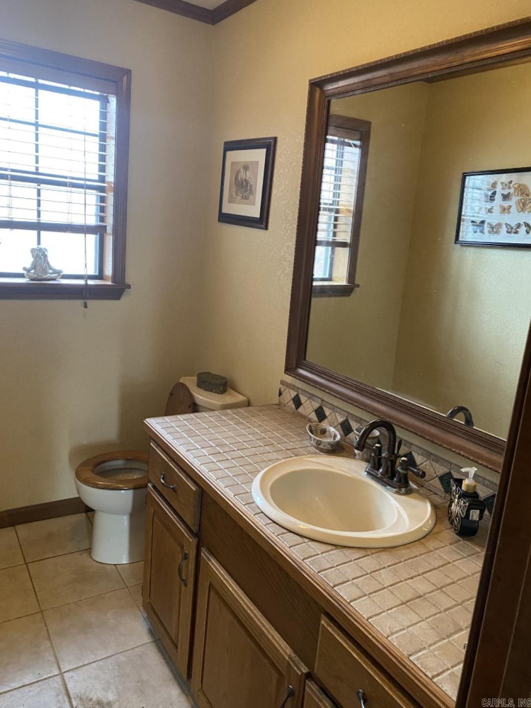 2450 Laticana Camden, AR 71701