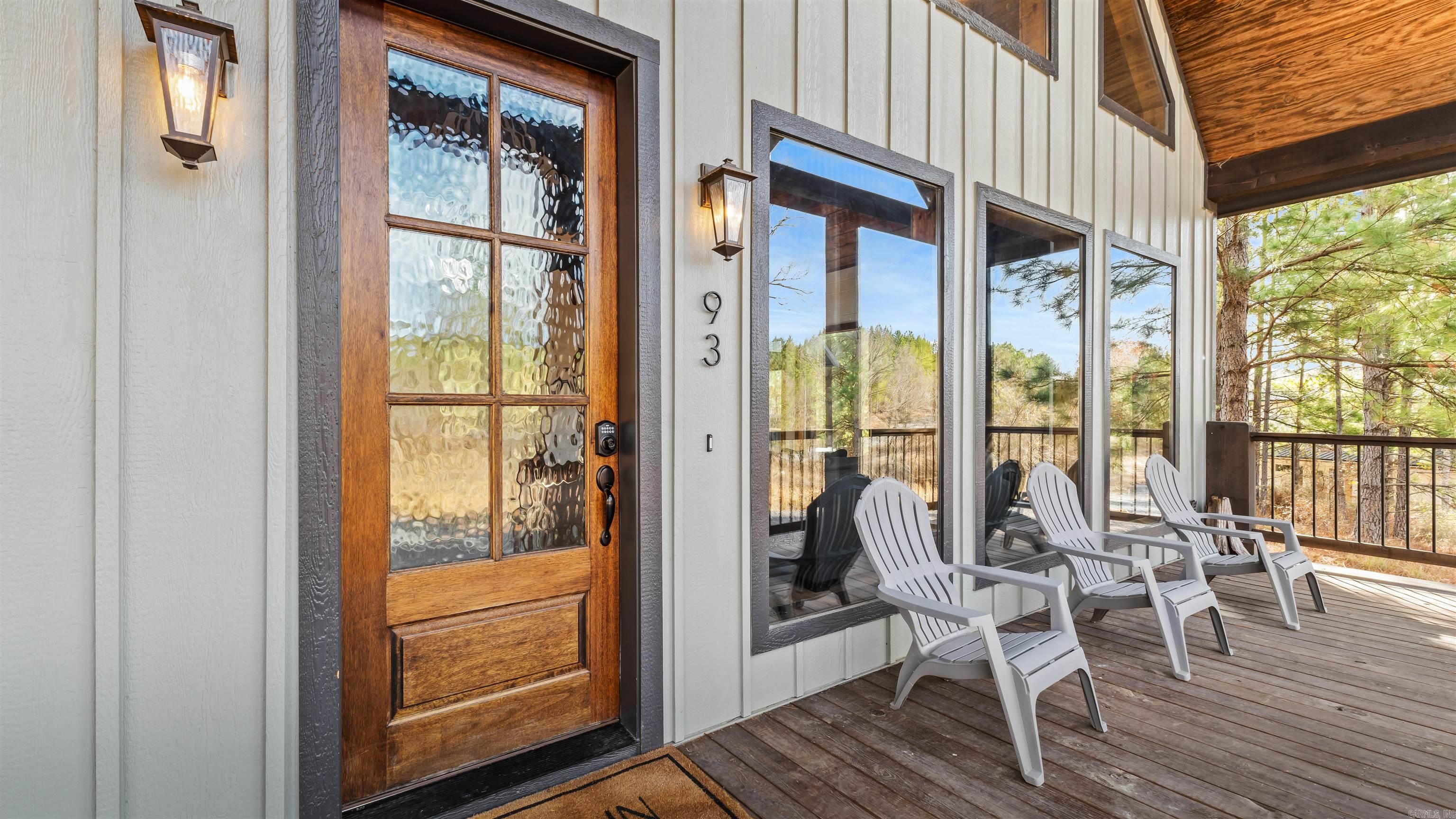 93 Twisted Pine Trail Hochatown, OK 74728