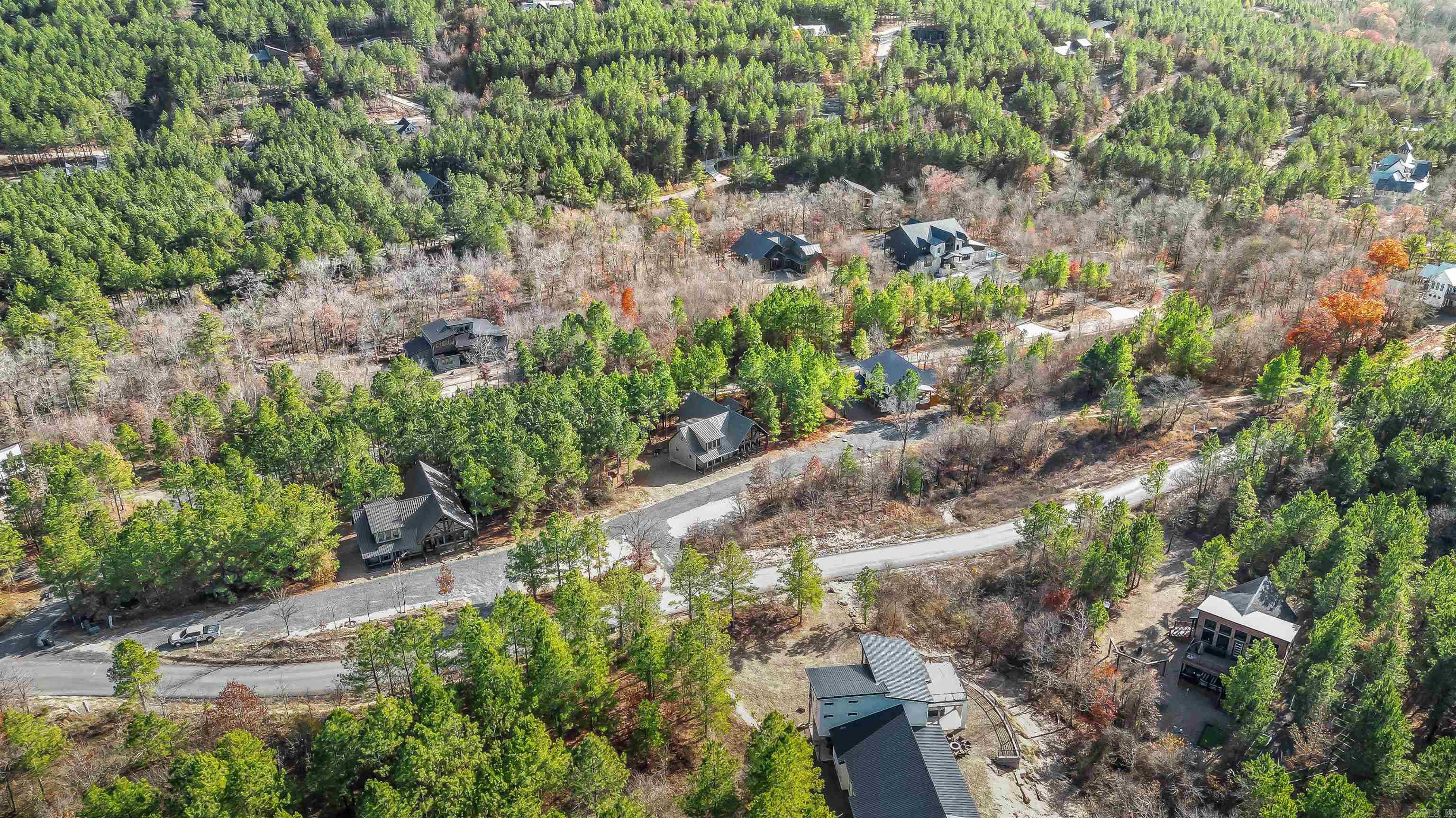93 Twisted Pine Trail Hochatown, OK 74728