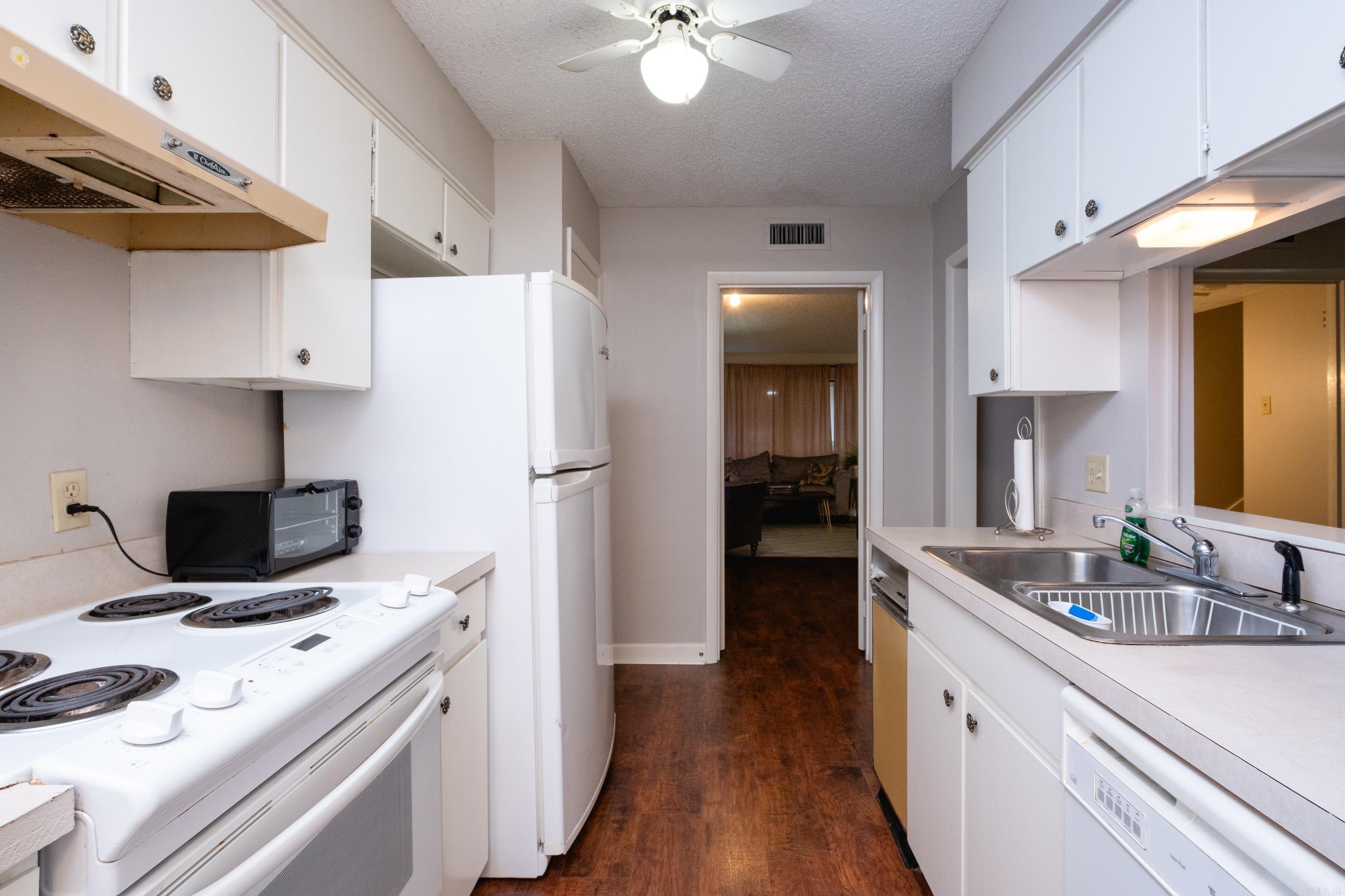 29  Hampshire  Little Rock, AR