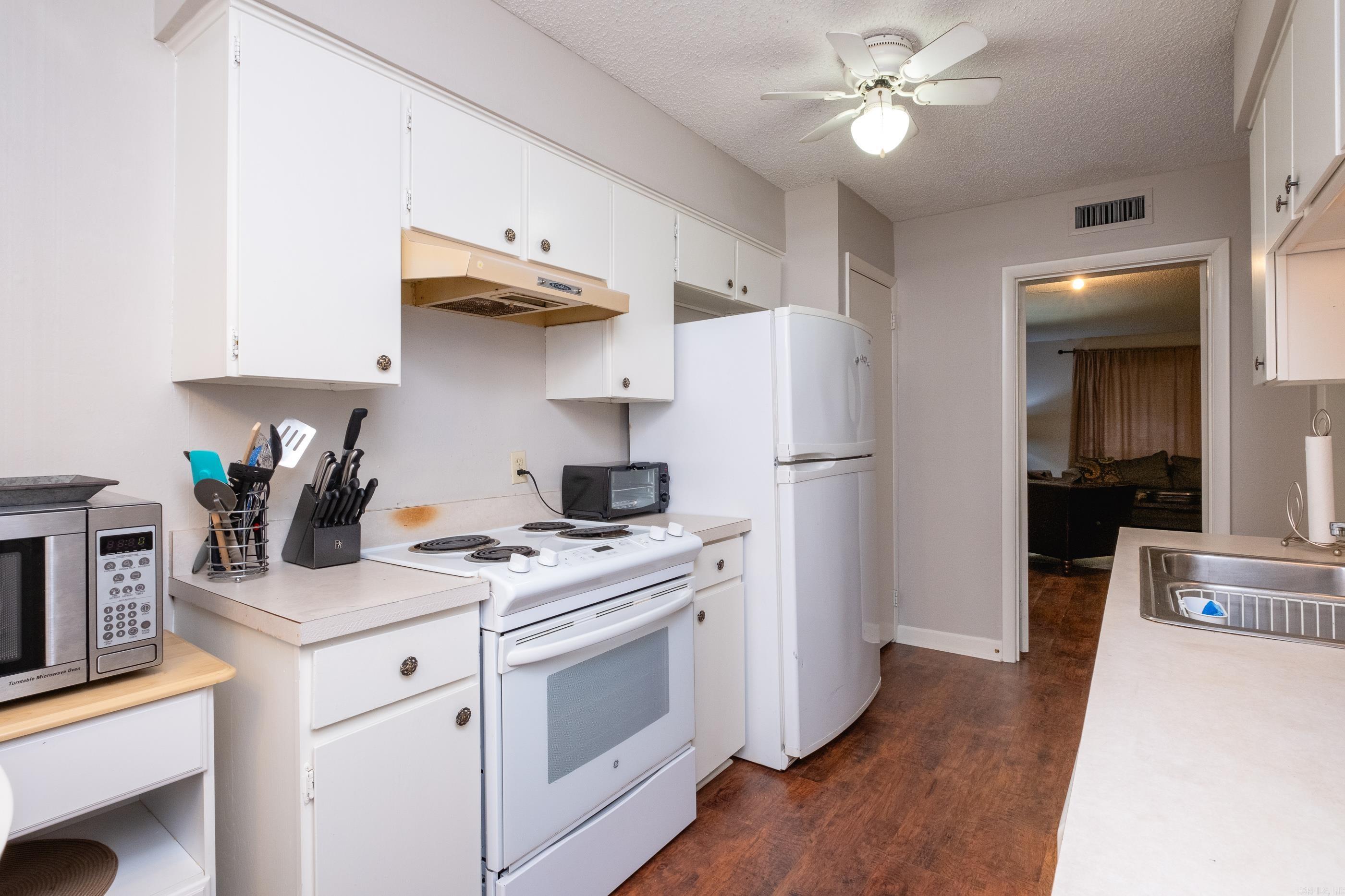 29  Hampshire  Little Rock, AR