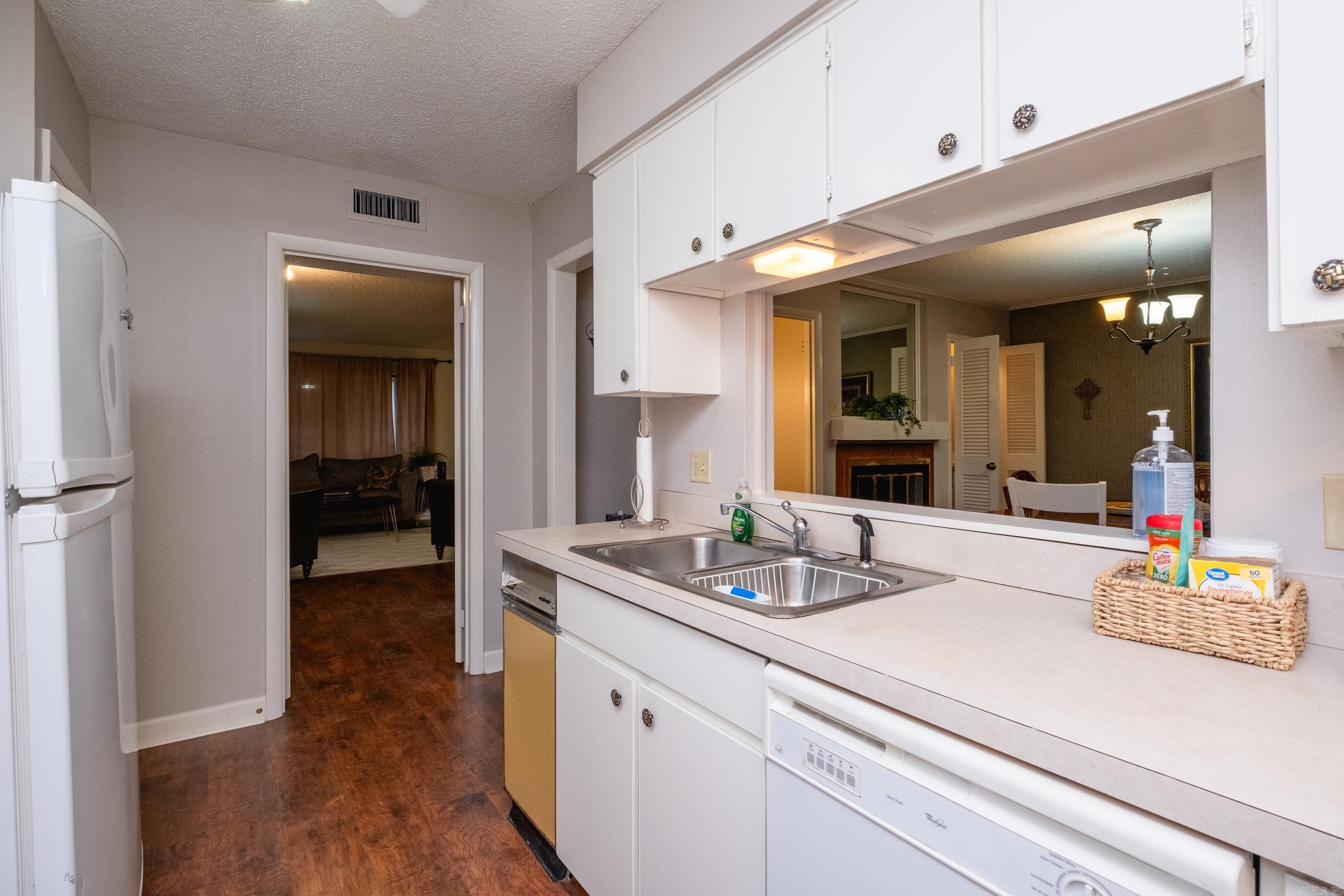 29  Hampshire  Little Rock, AR