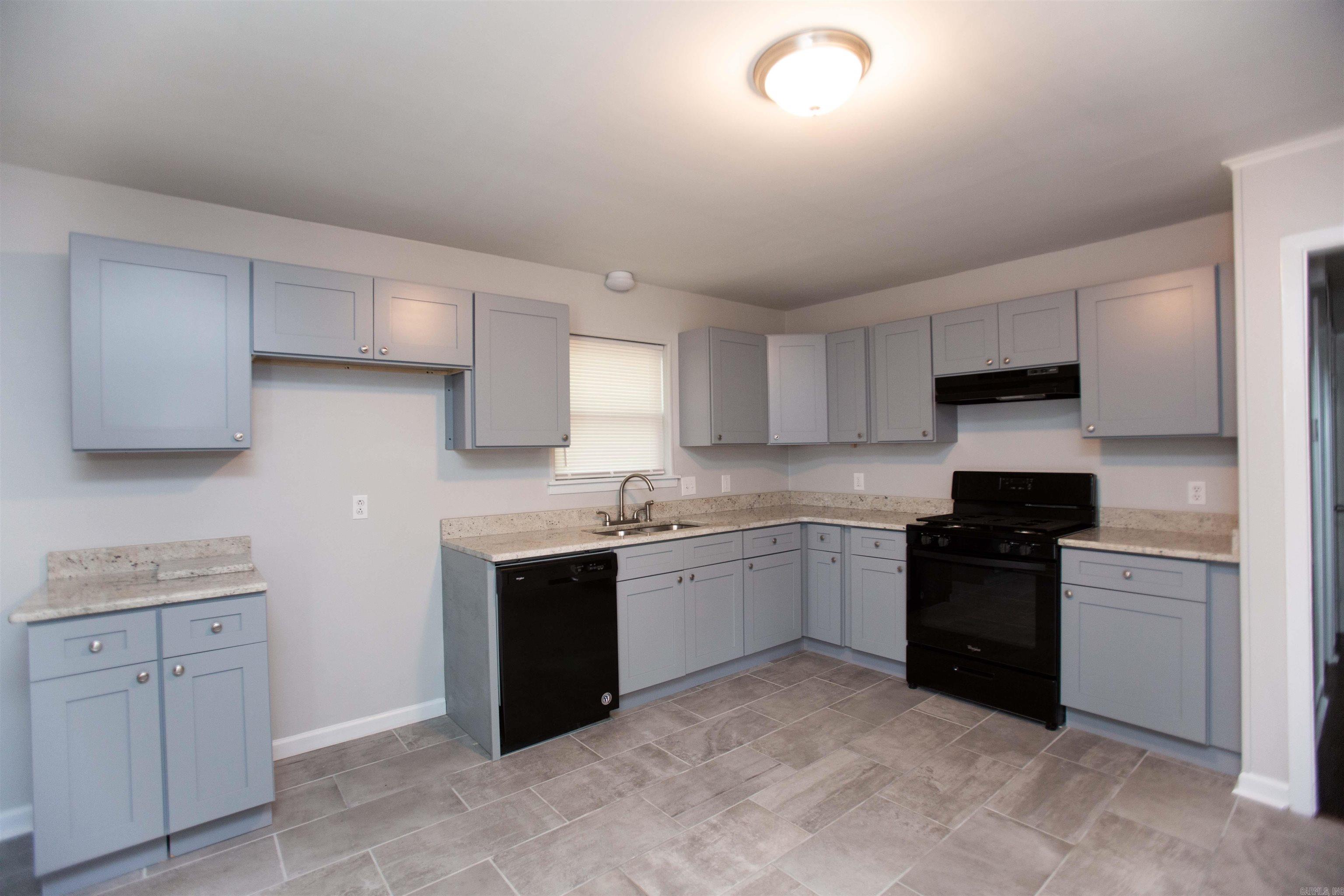 22  Daven Ct  Little Rock, AR