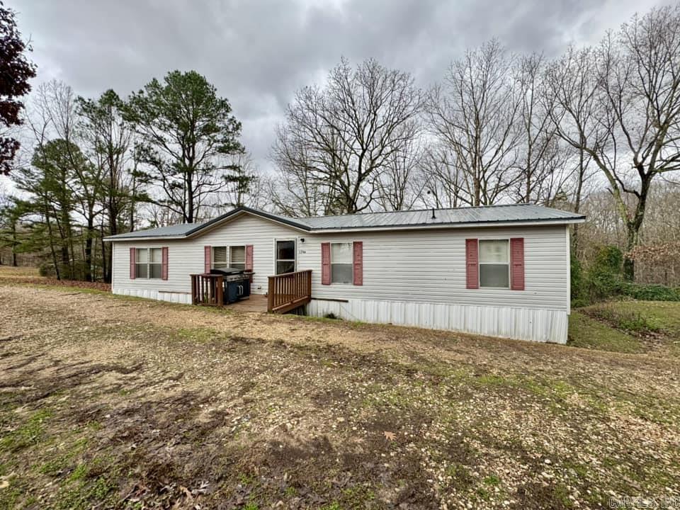 1706  Herpel Road  Mountain View, AR