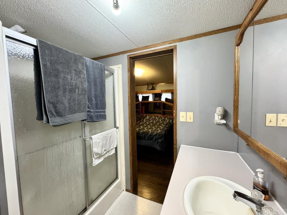 1706  Herpel Road  Mountain View, AR