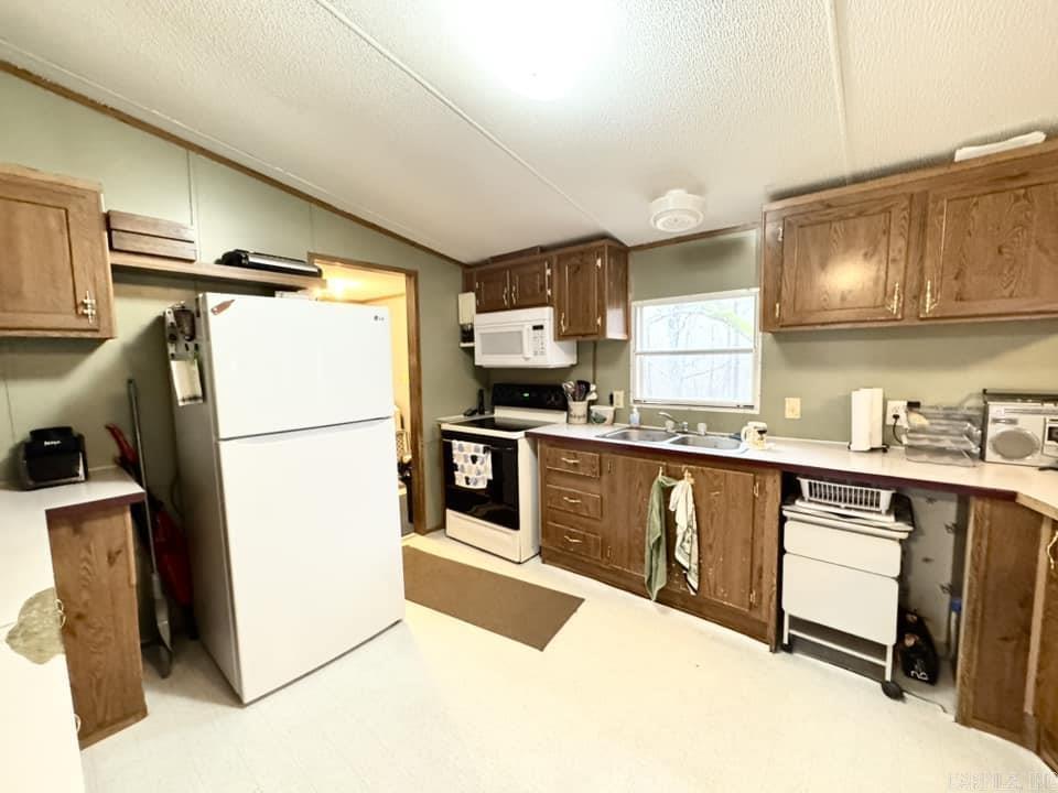 1706  Herpel Road  Mountain View, AR
