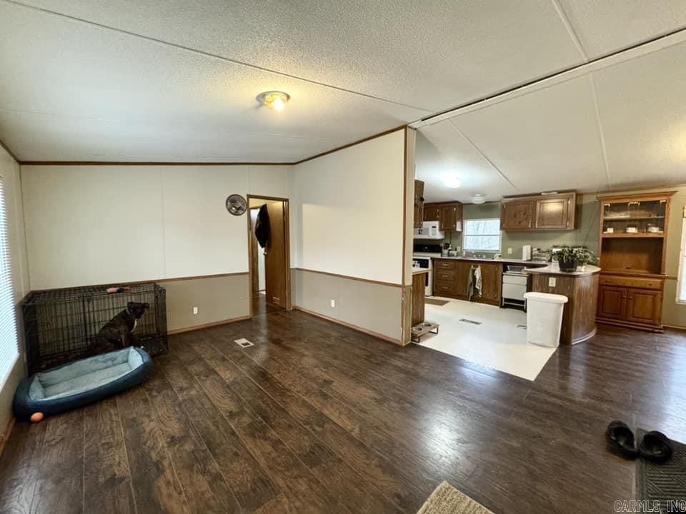 1706  Herpel Road  Mountain View, AR