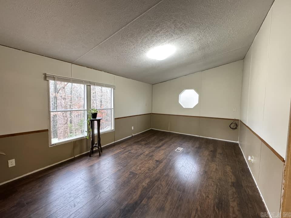 1706  Herpel Road  Mountain View, AR