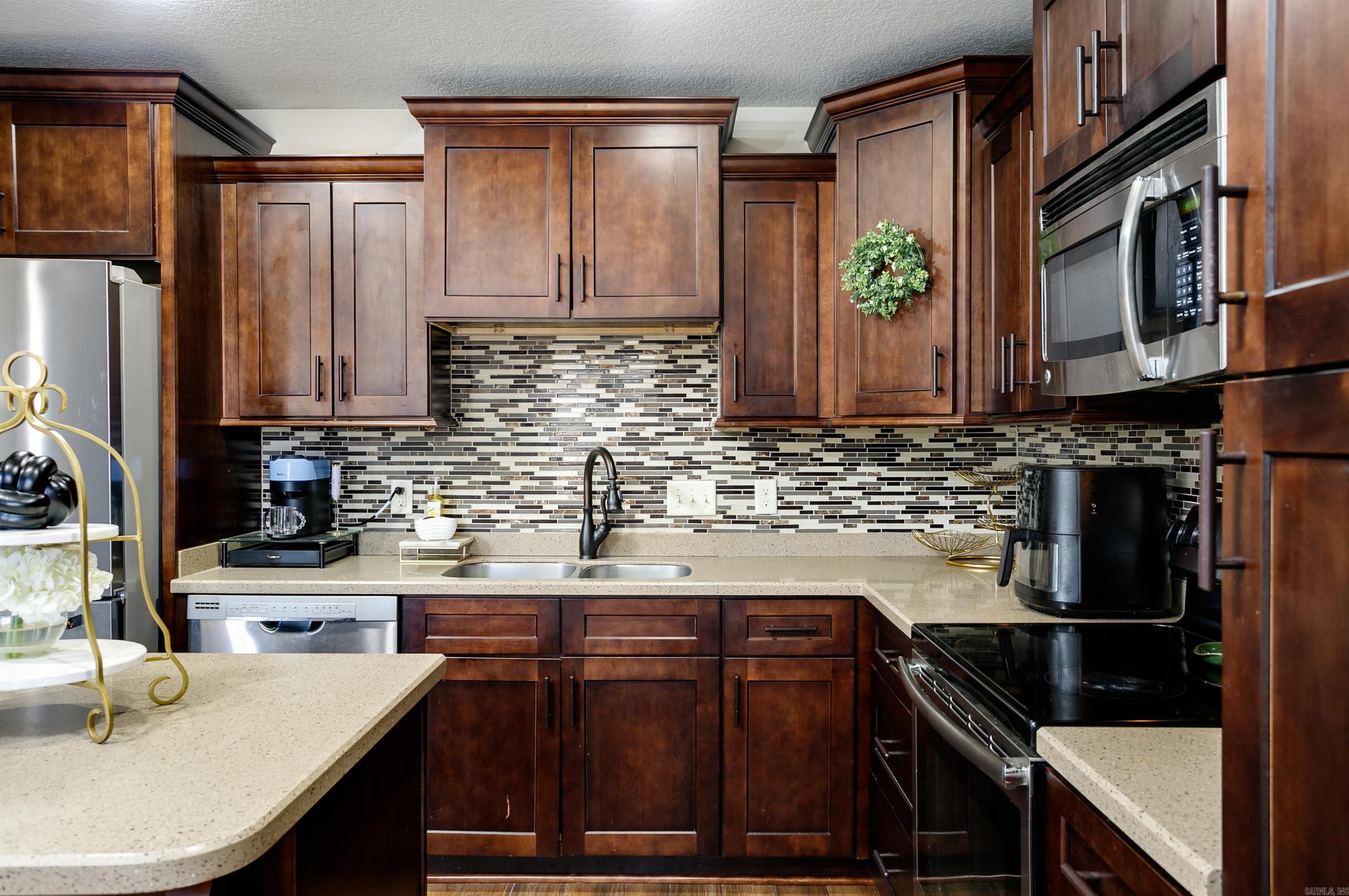 107  Emma  Brookland, AR