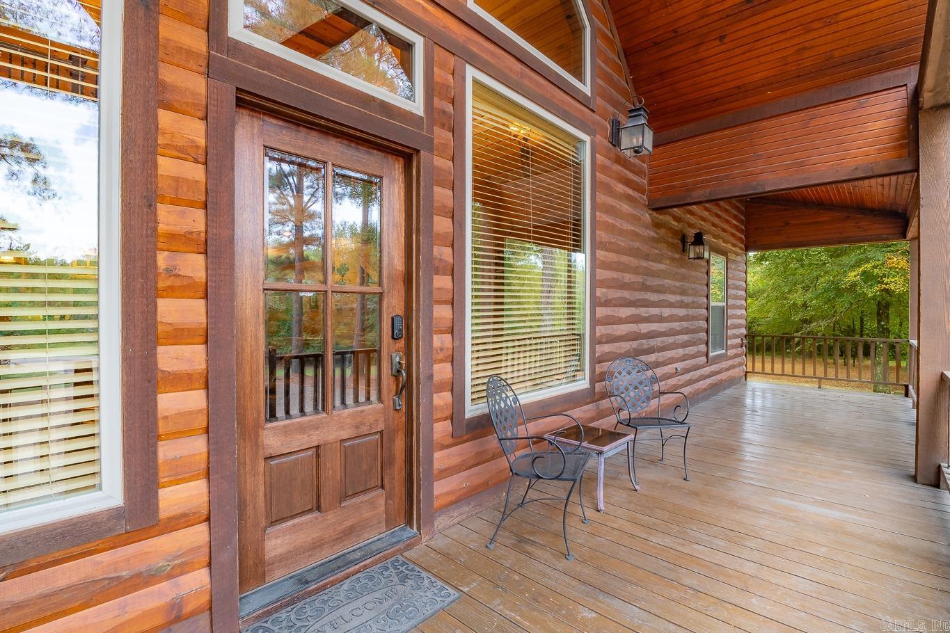 143  Honey Crisp  Hochatown, OK