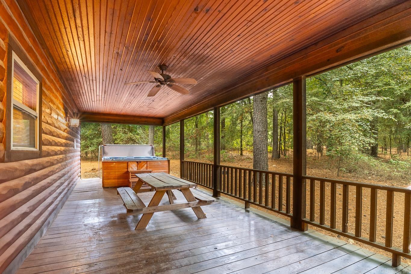 143  Honey Crisp  Hochatown, OK