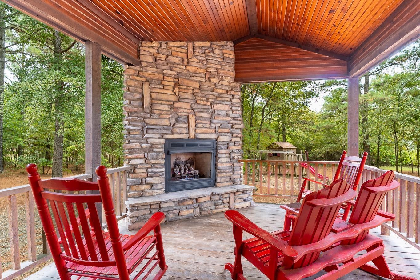 143  Honey Crisp  Hochatown, OK