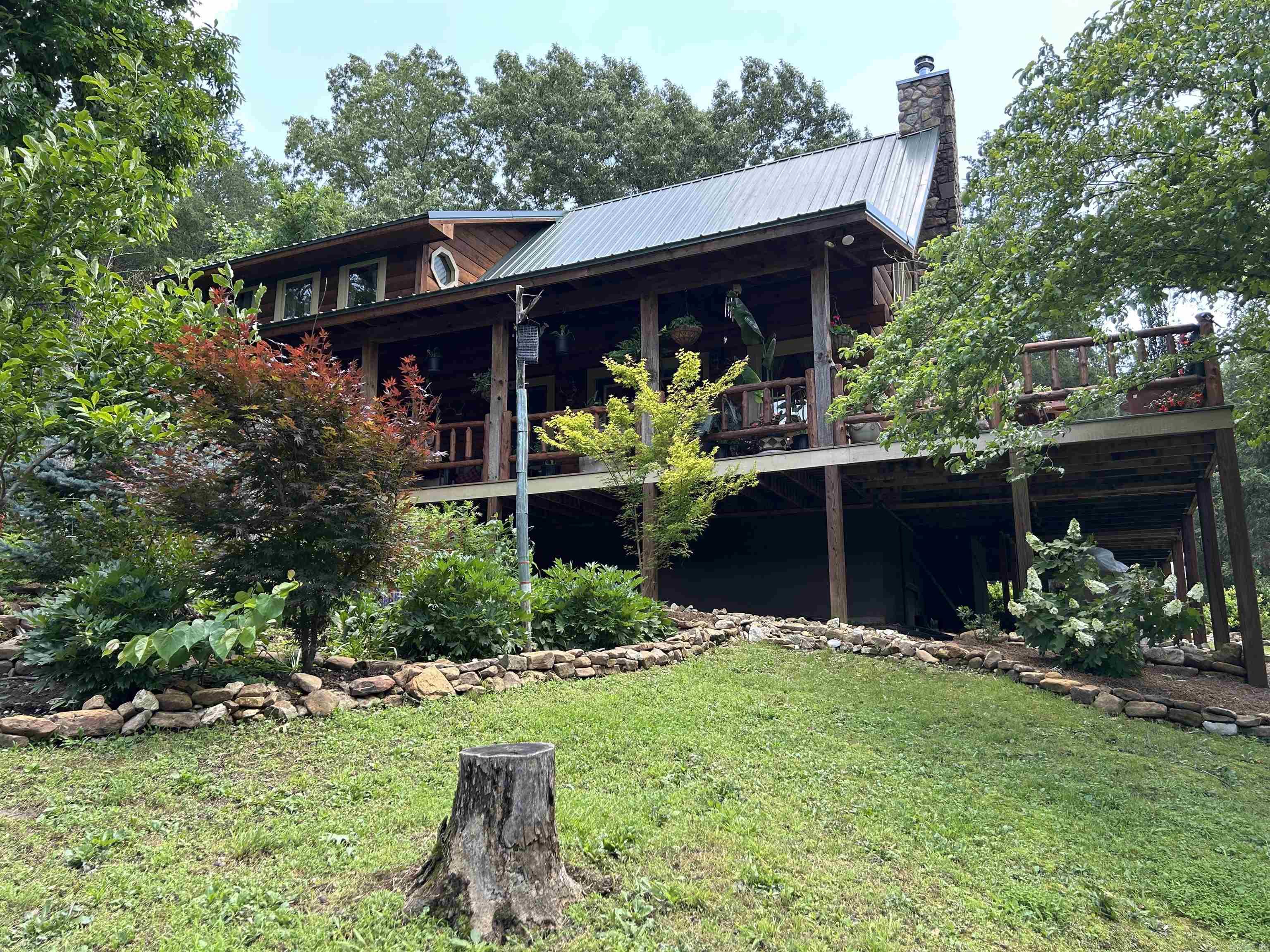 540  Lick Fork Dr  Mountain View, AR
