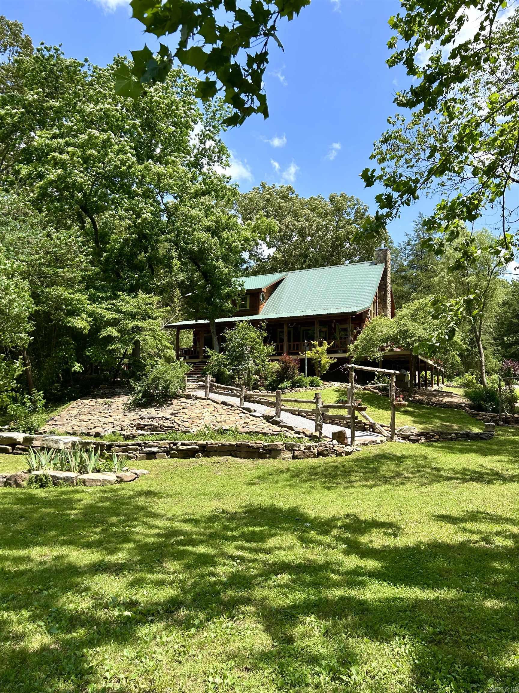 540  Lick Fork Dr  Mountain View, AR
