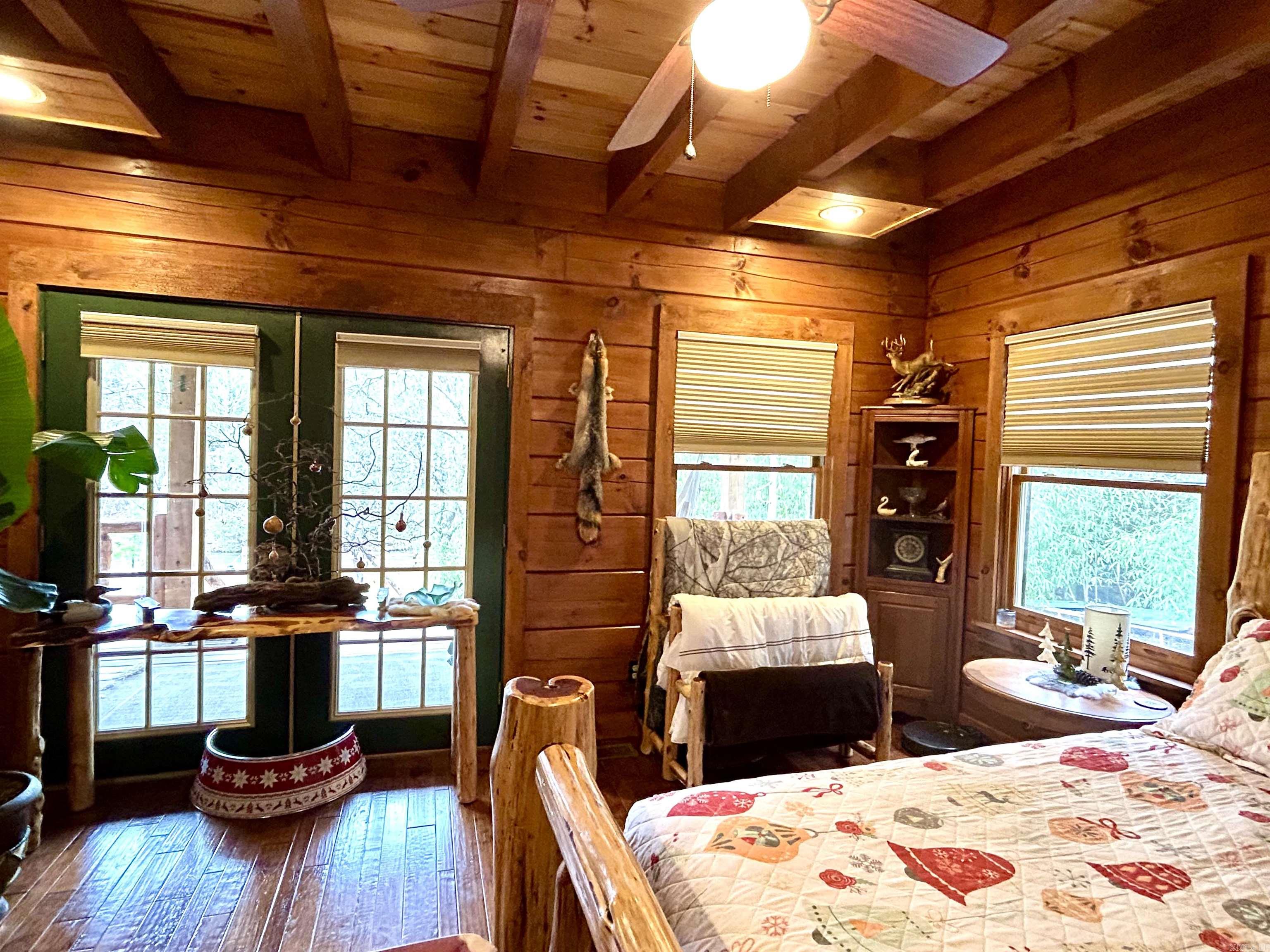 540  Lick Fork Dr  Mountain View, AR