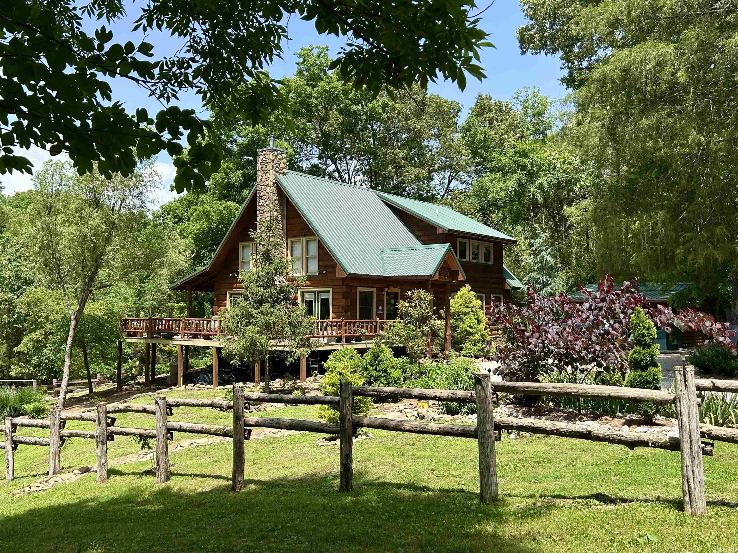 540  Lick Fork Dr  Mountain View, AR
