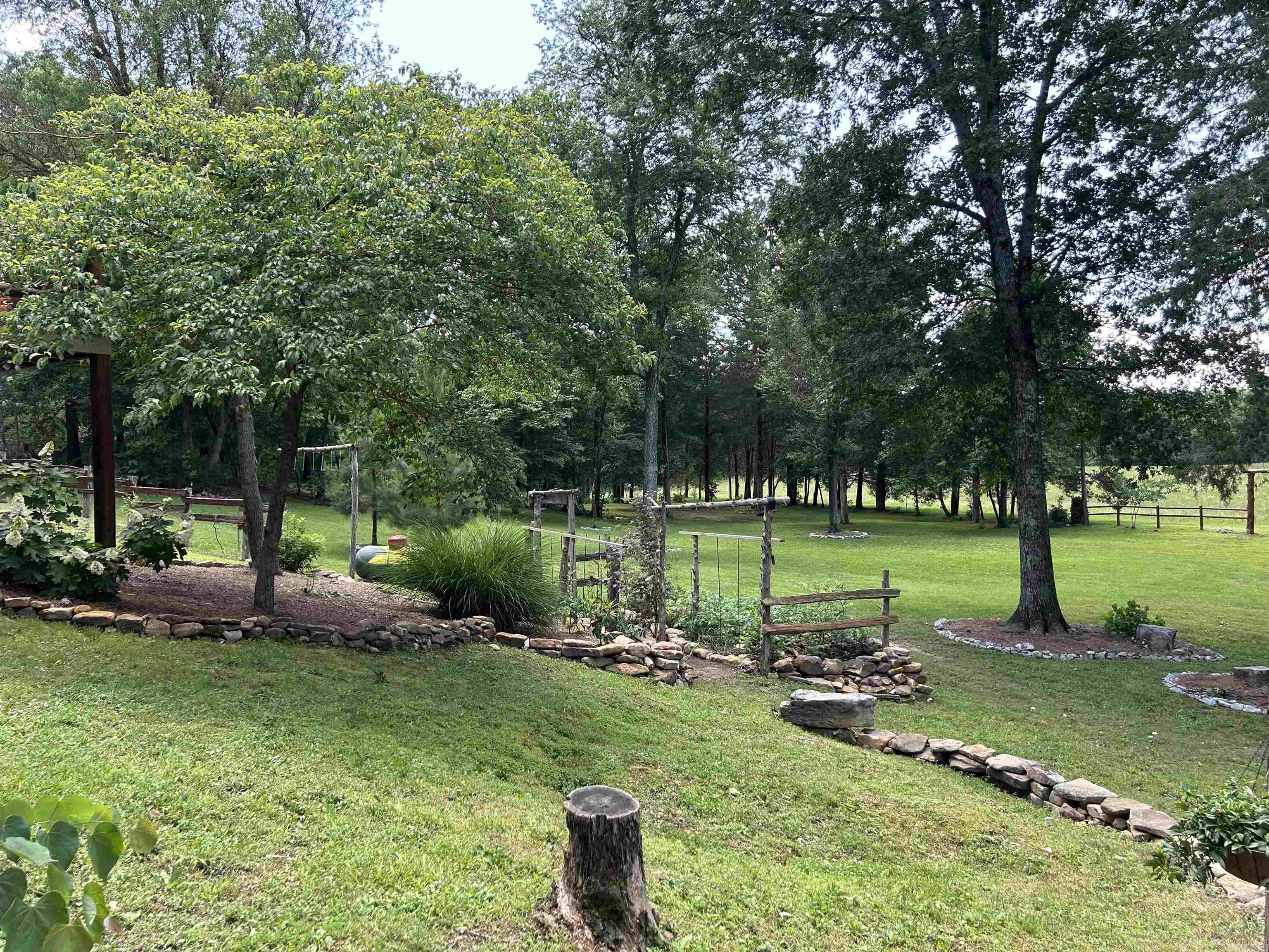 540  Lick Fork Dr  Mountain View, AR