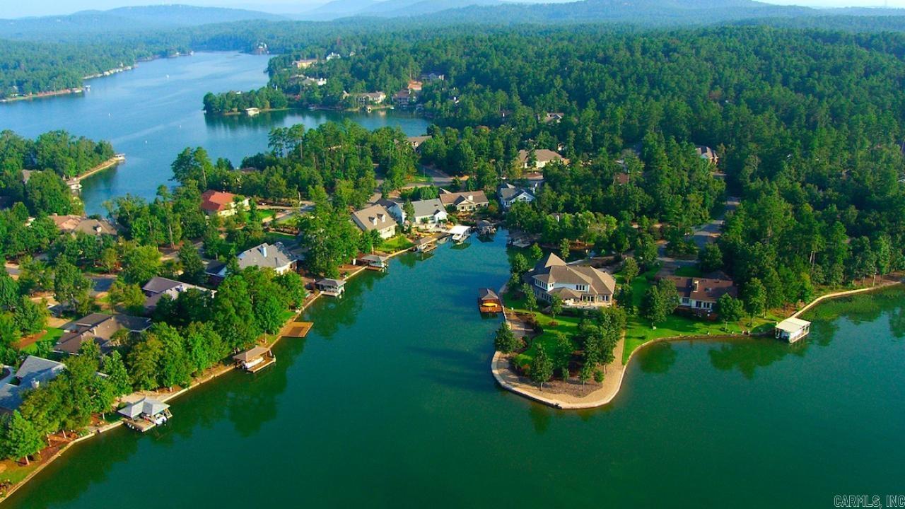 22  San Sebastian Way  Hot Springs Village, AR