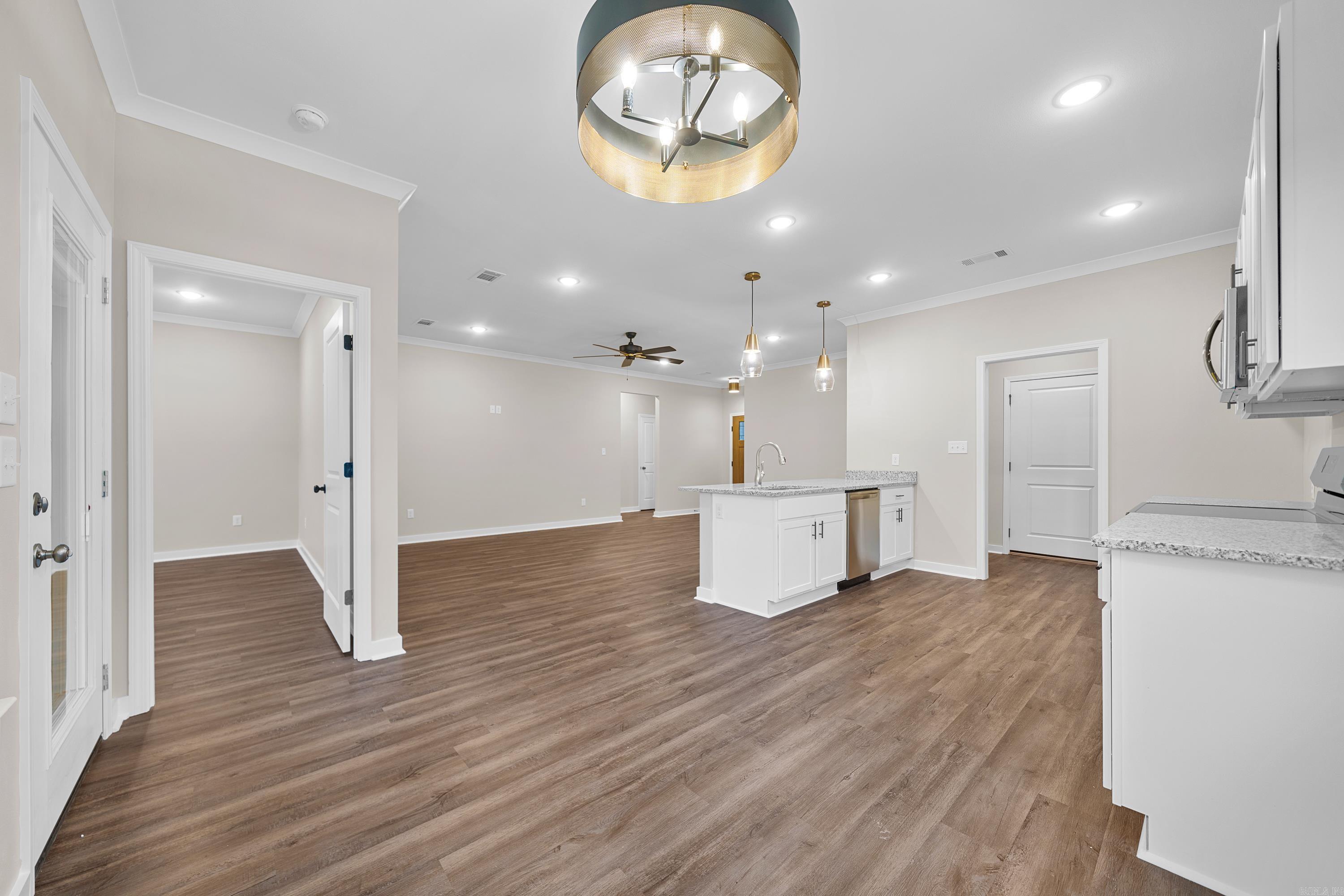 129  Rowland  Hot Springs, AR