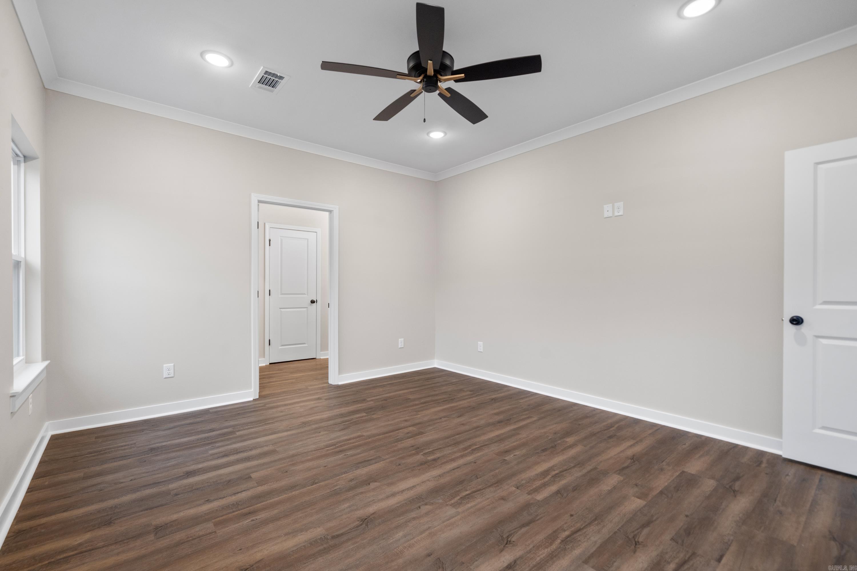 129  Rowland  Hot Springs, AR