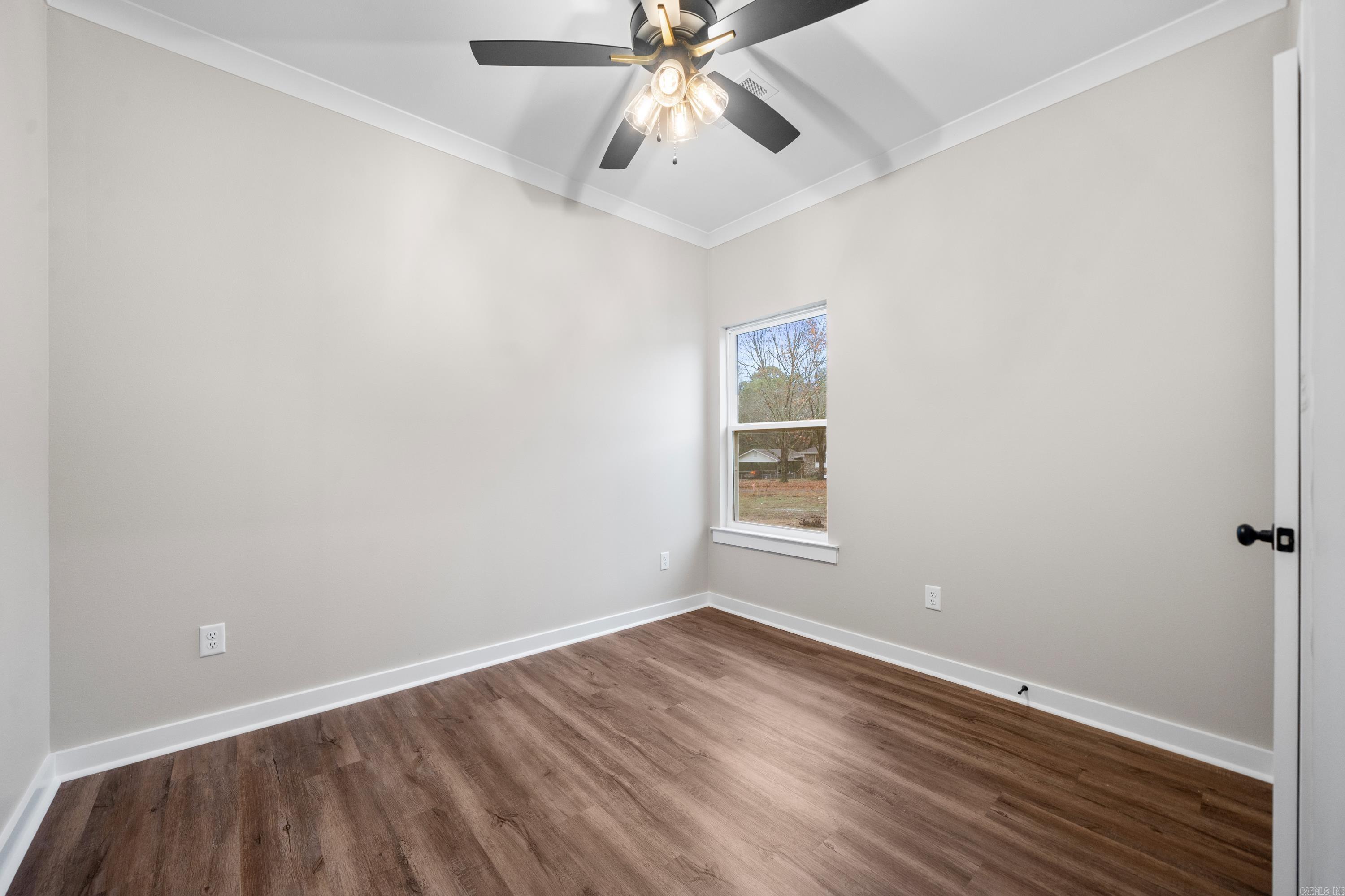 129  Rowland  Hot Springs, AR