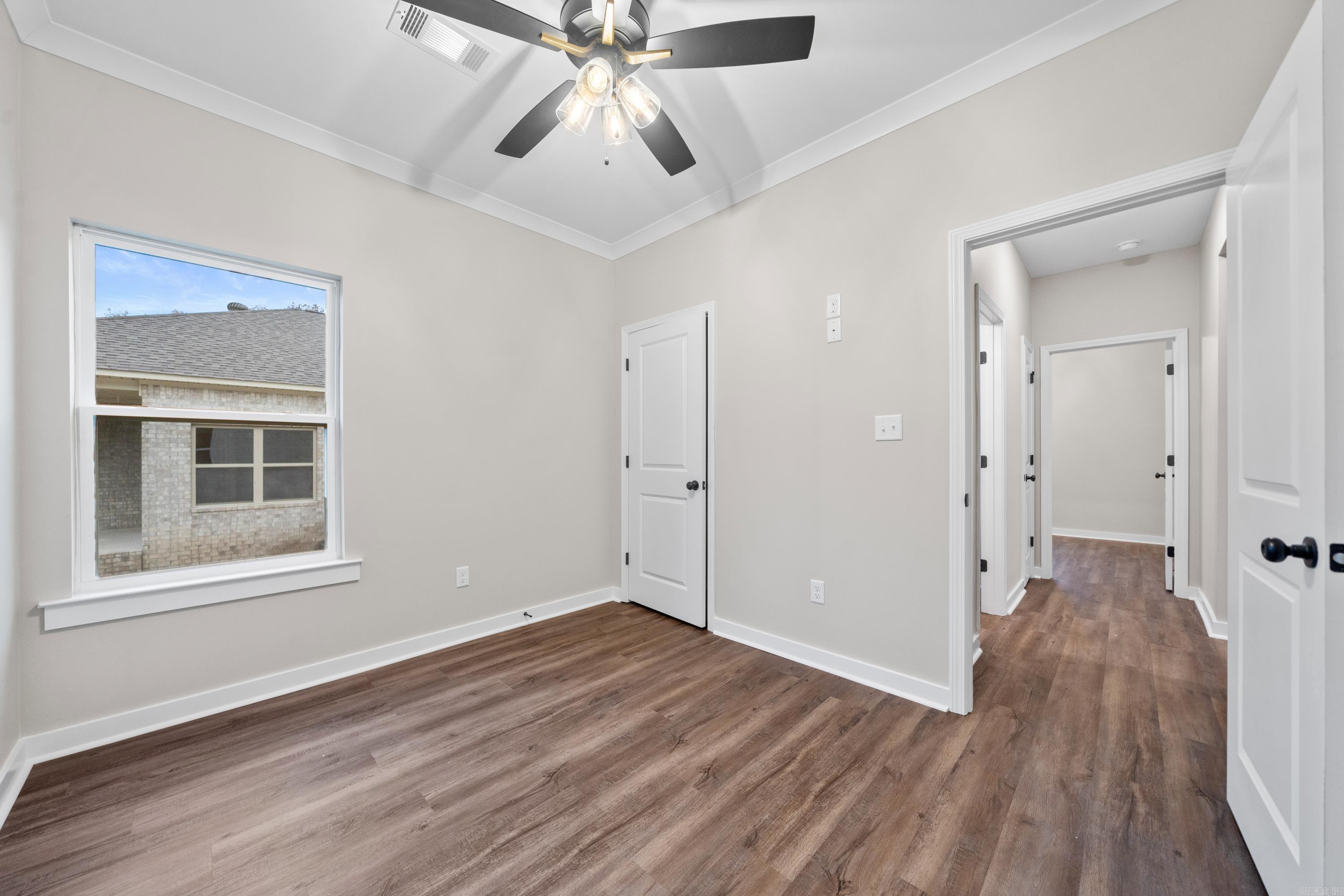 129  Rowland  Hot Springs, AR