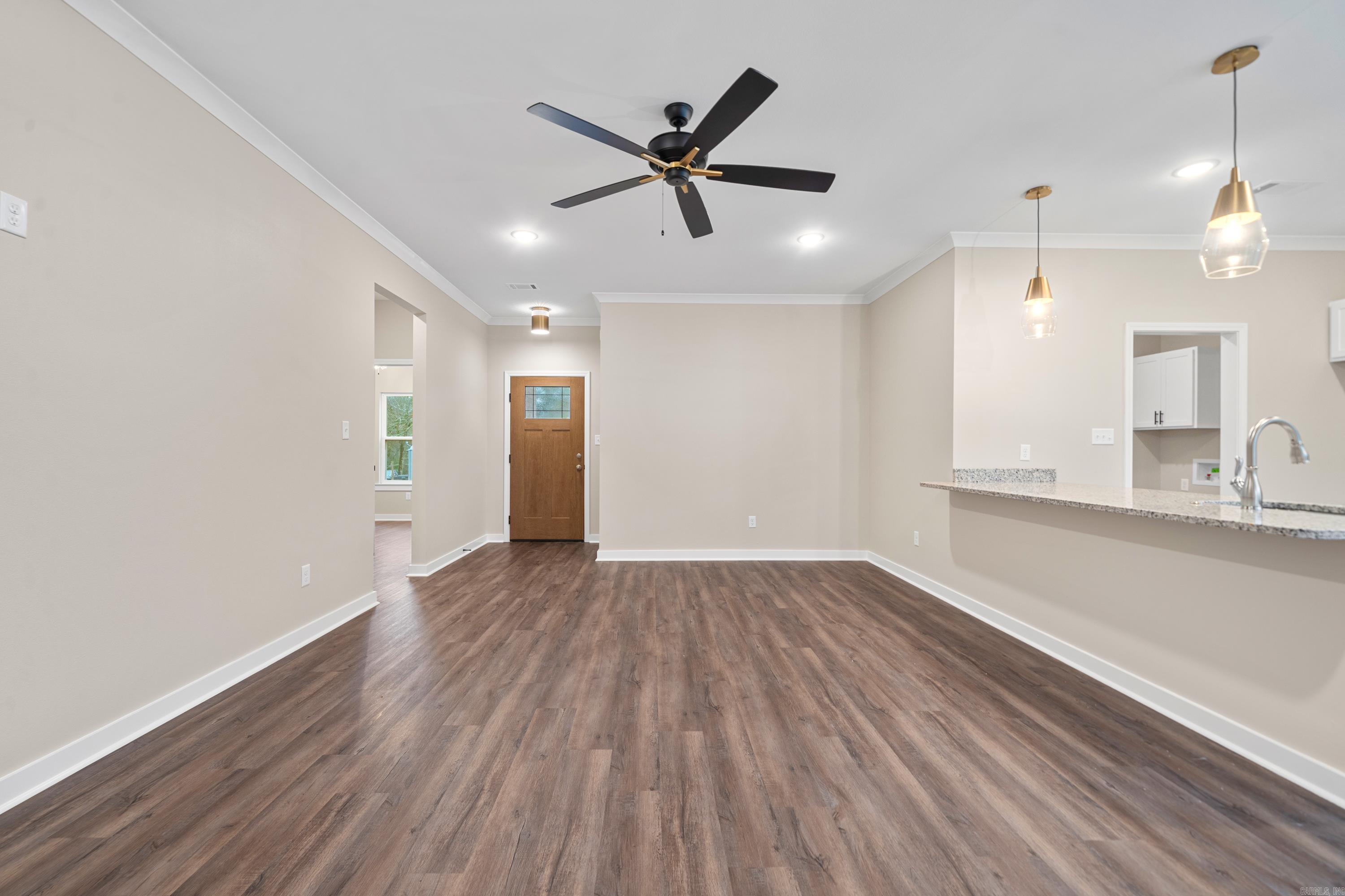 129  Rowland  Hot Springs, AR