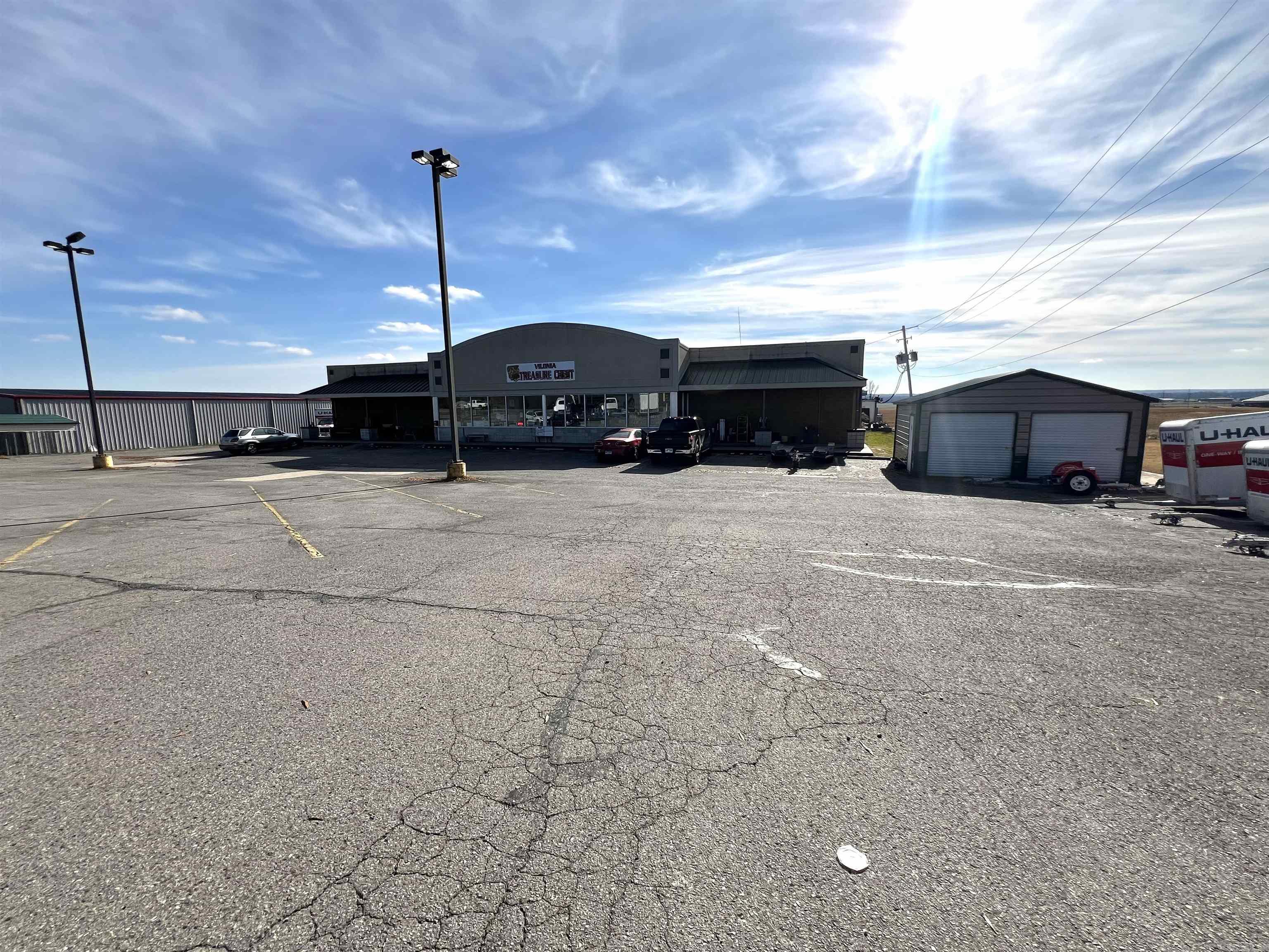 1046  Main  Vilonia, AR