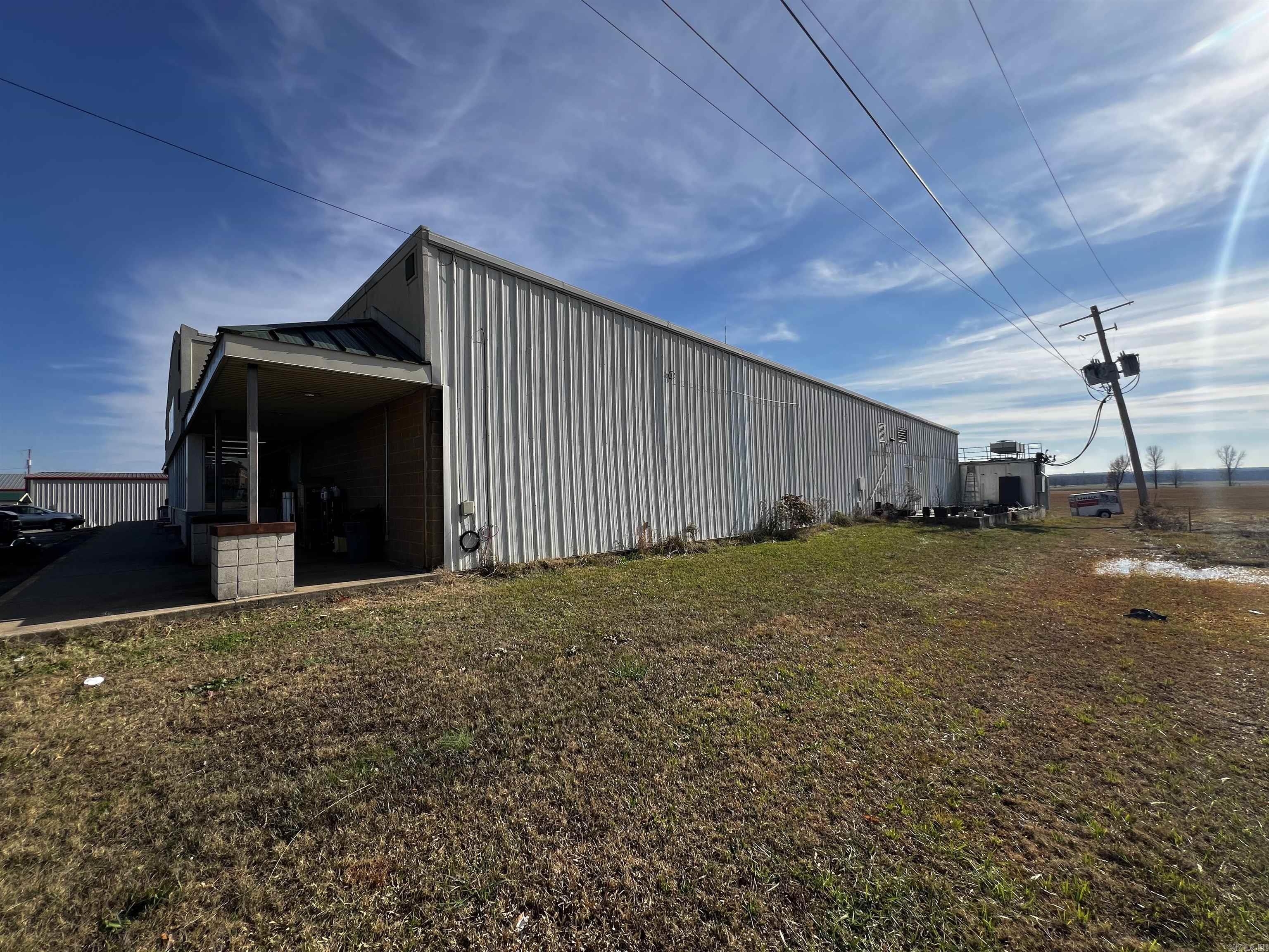 1046  Main  Vilonia, AR