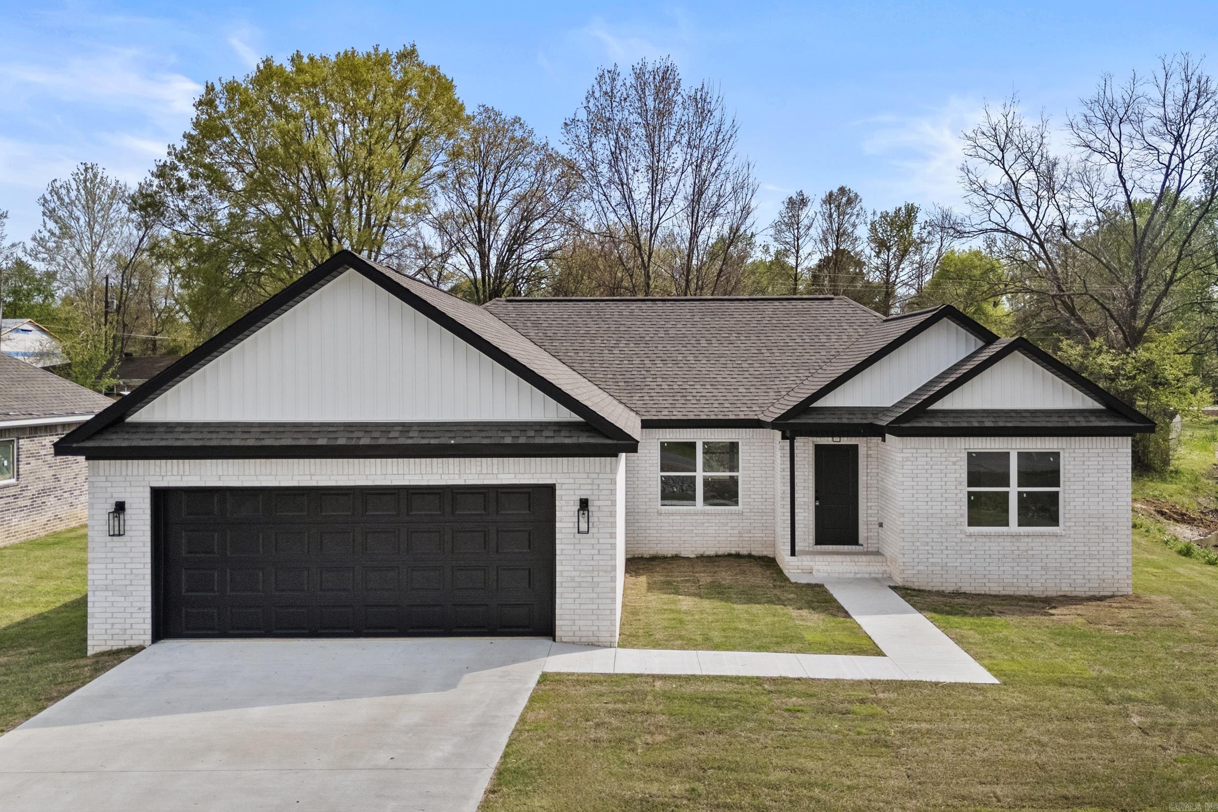 14  Ledrick  Mayflower, AR