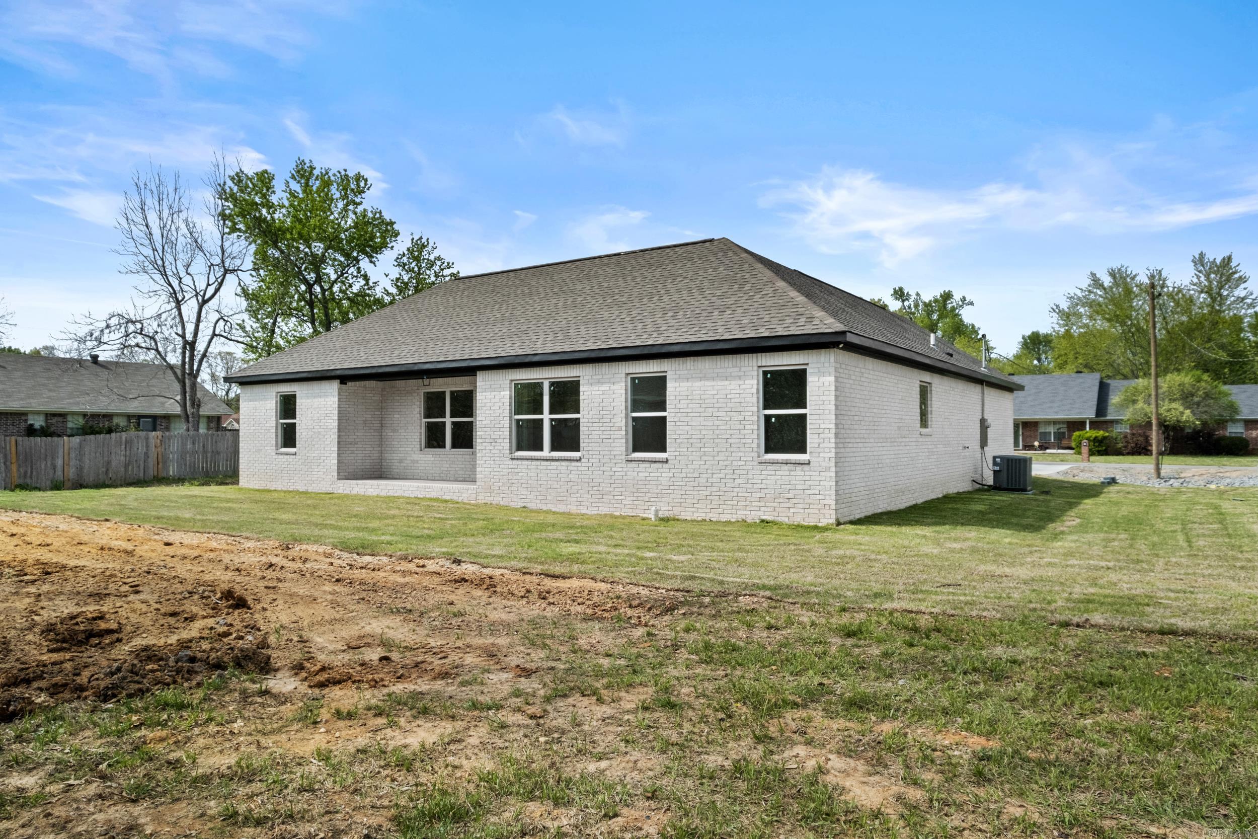 14  Ledrick  Mayflower, AR