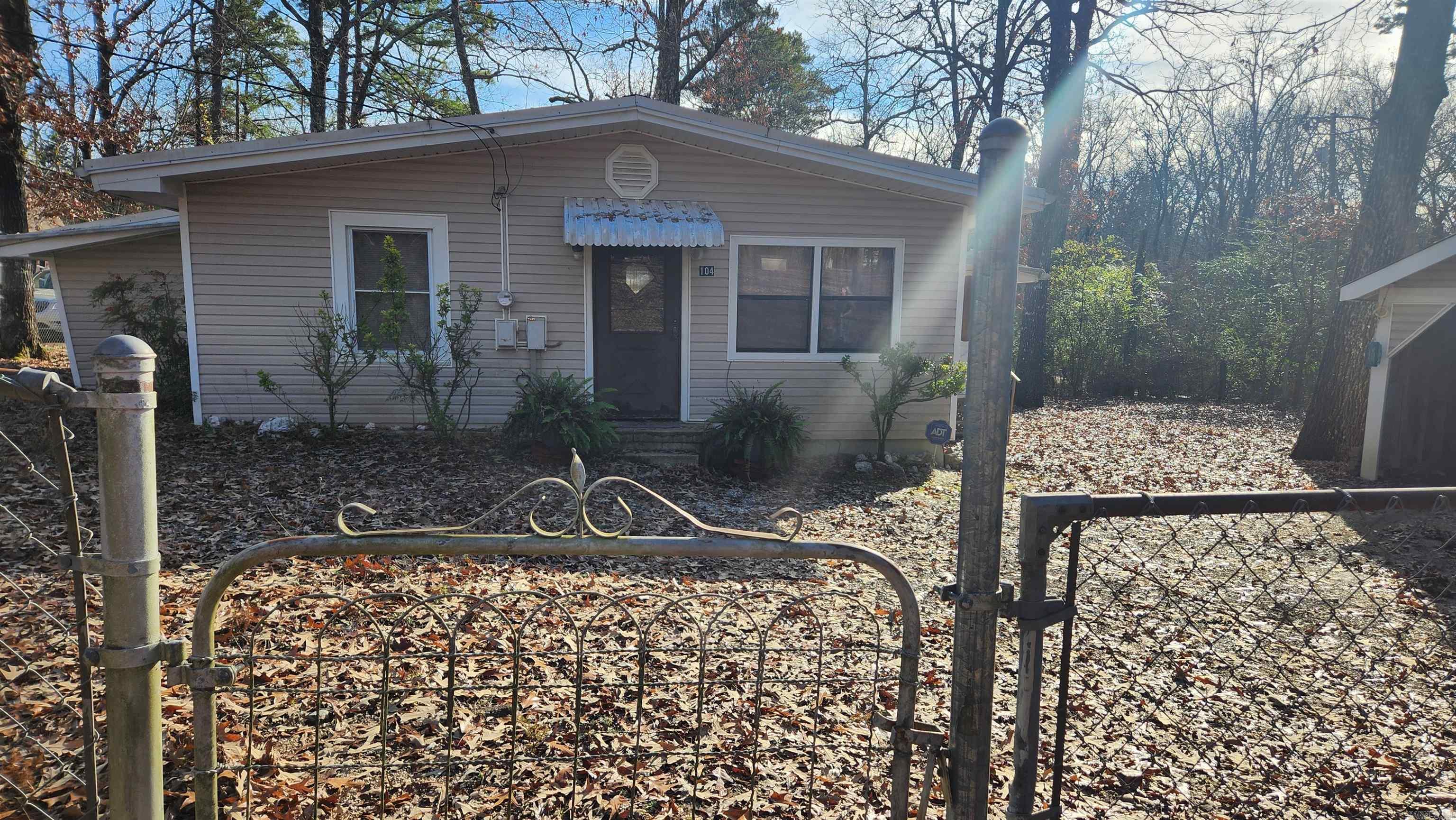104  Ann St  Jessieville, AR