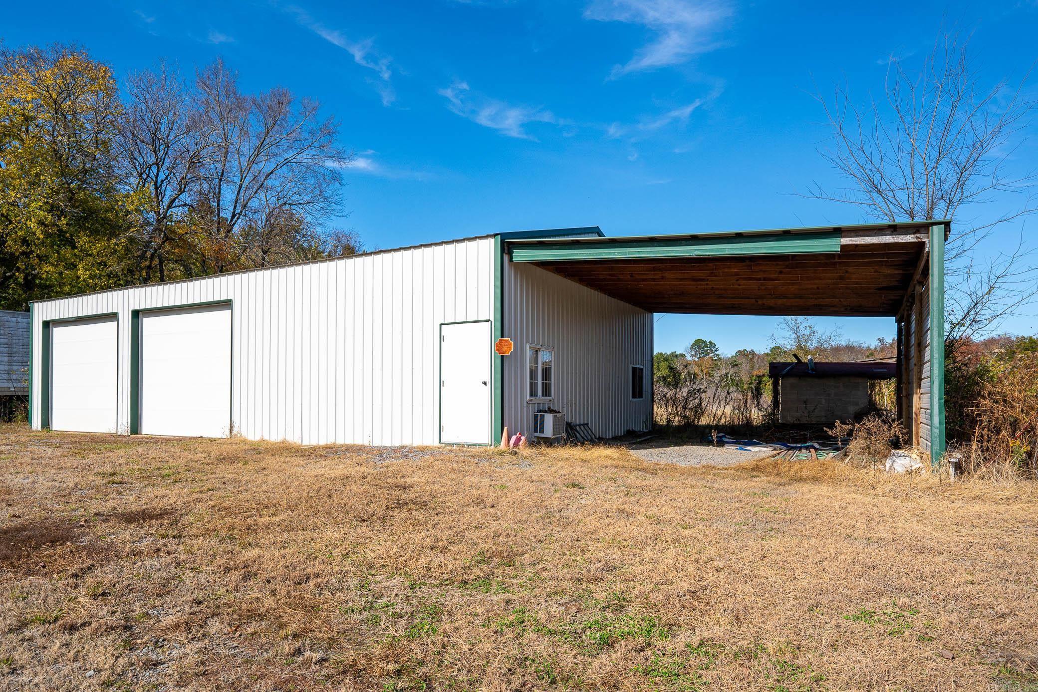 2036  Hwy 60 E  Houston, AR