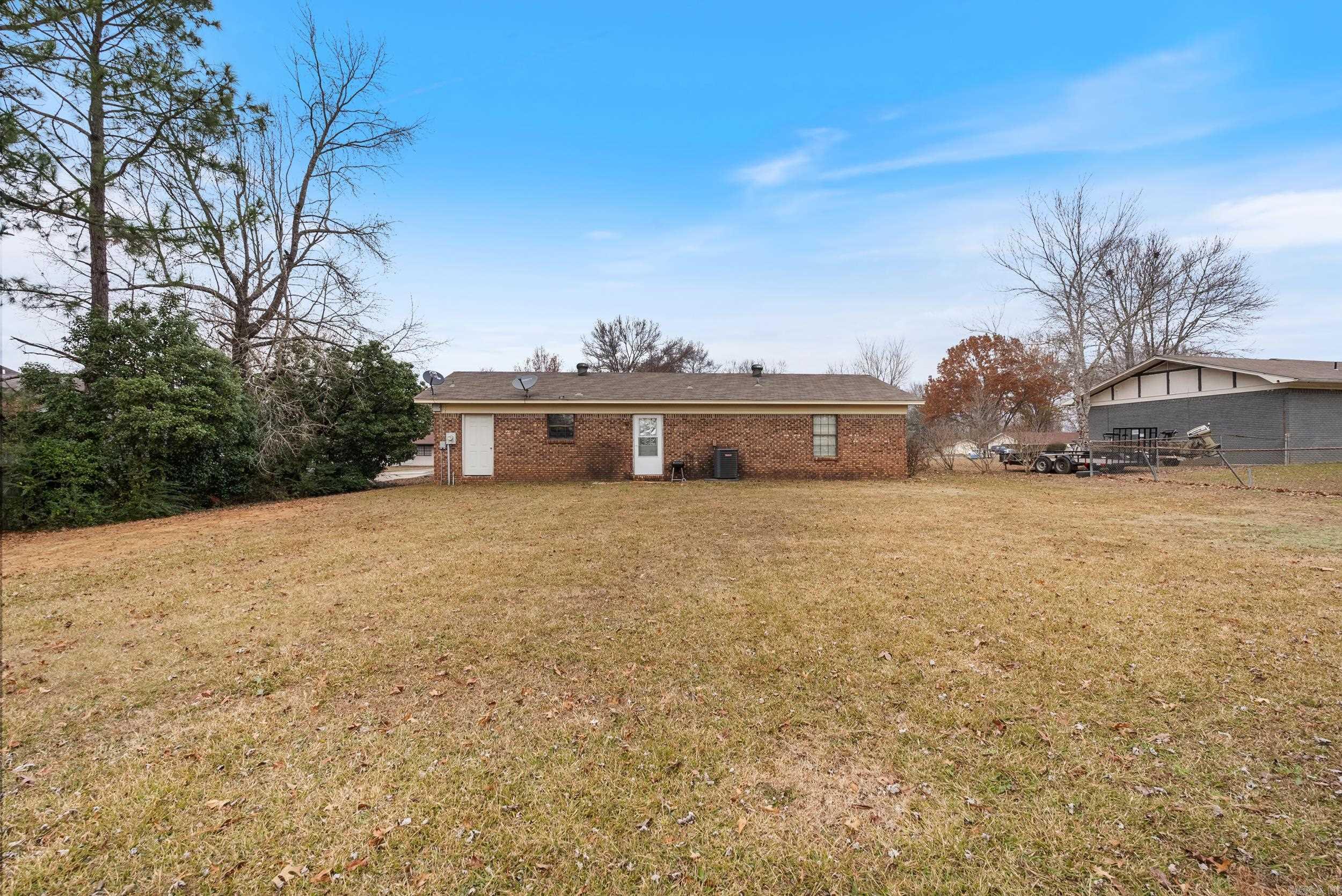 9  Roberts  Greenbrier, AR