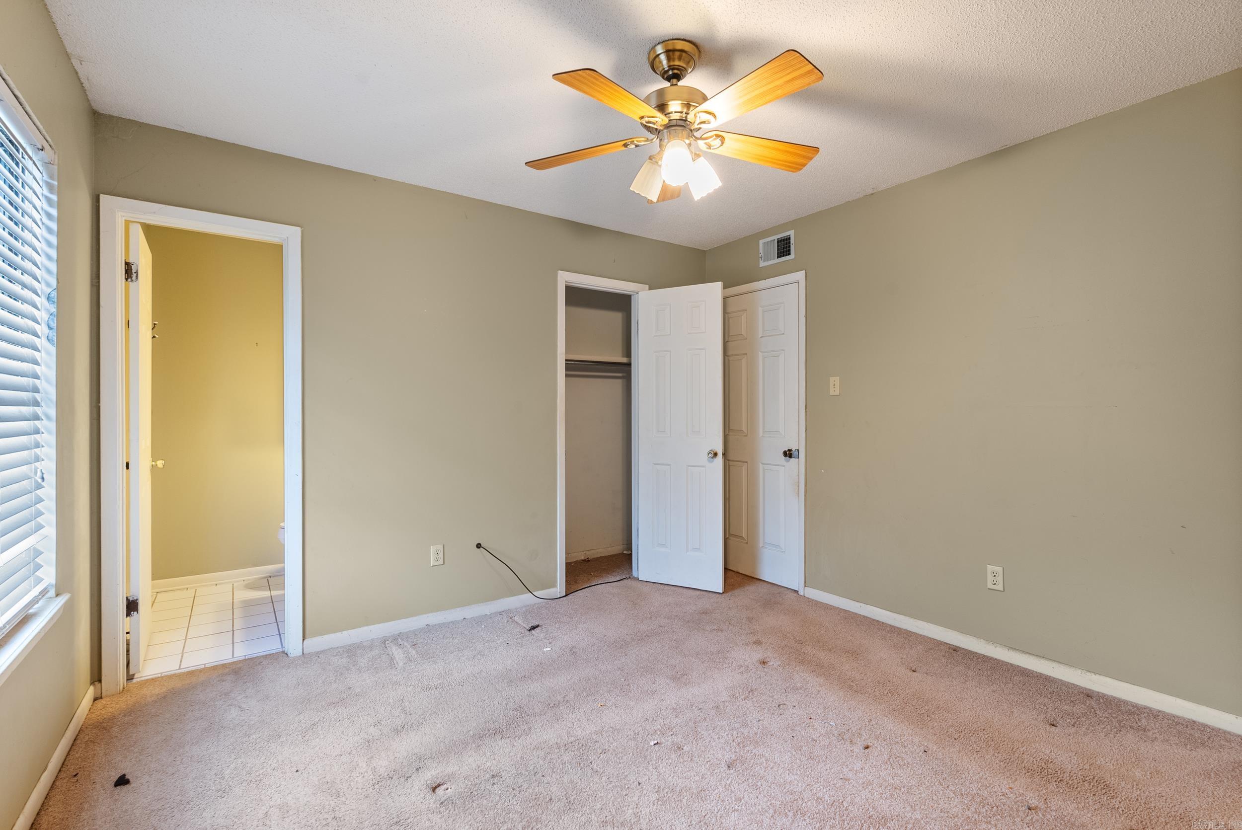 9  Roberts  Greenbrier, AR