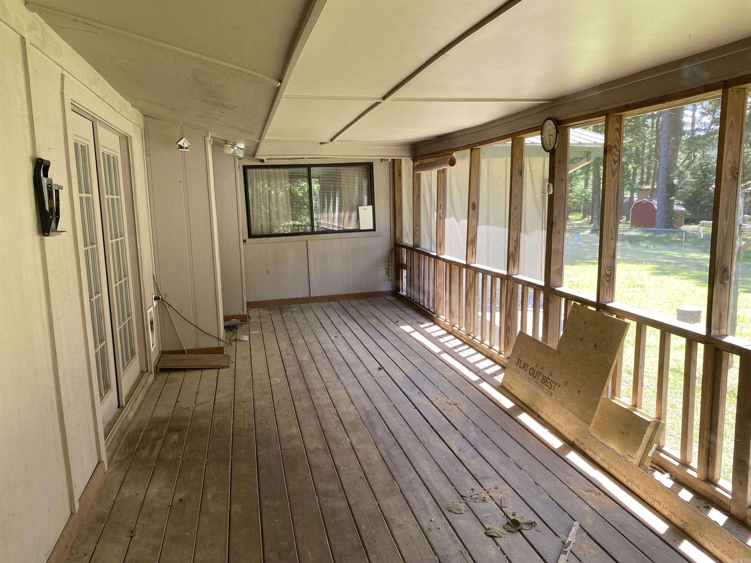 54  Moreland  Greers Ferry, AR