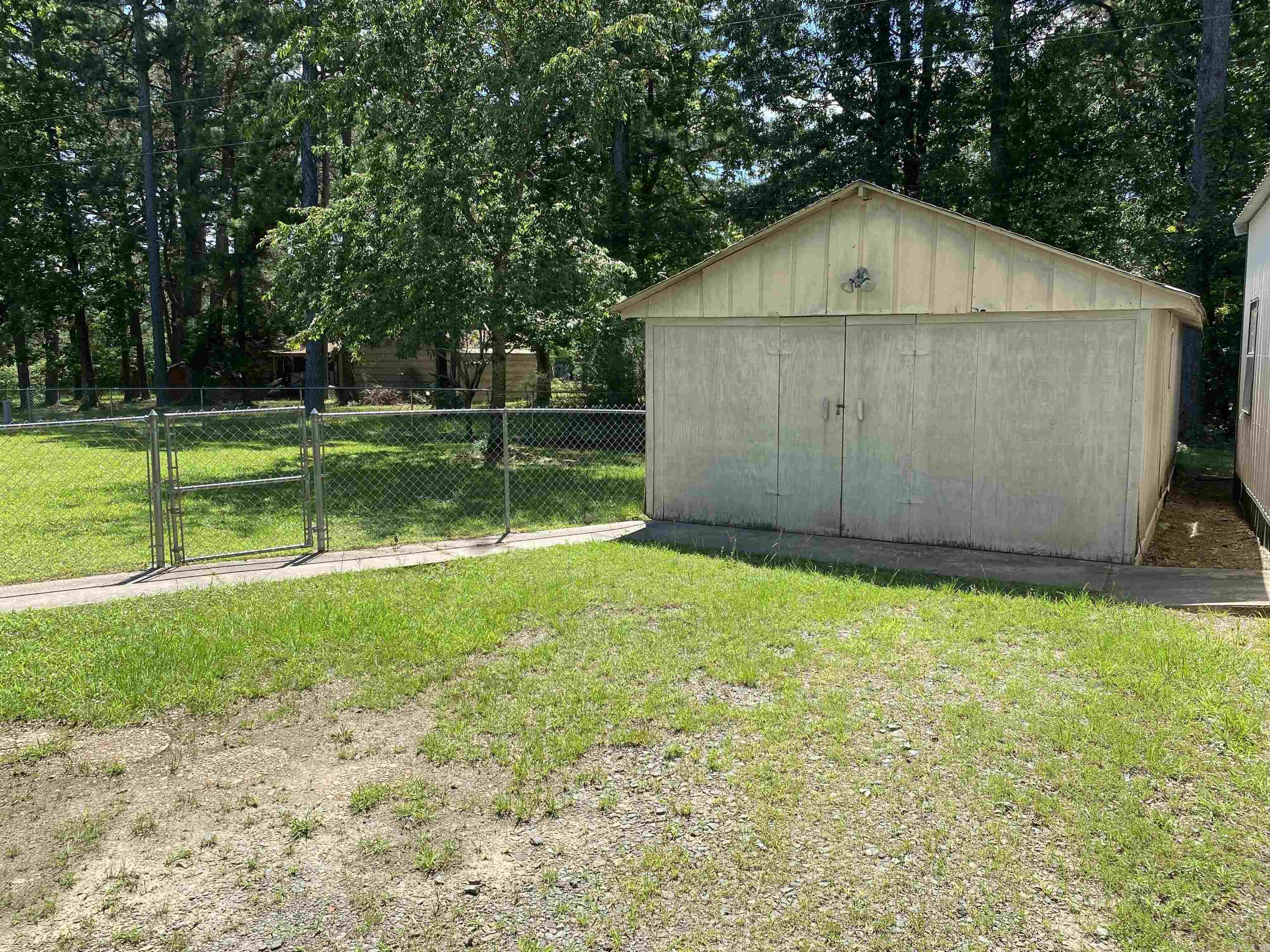 54  Moreland  Greers Ferry, AR