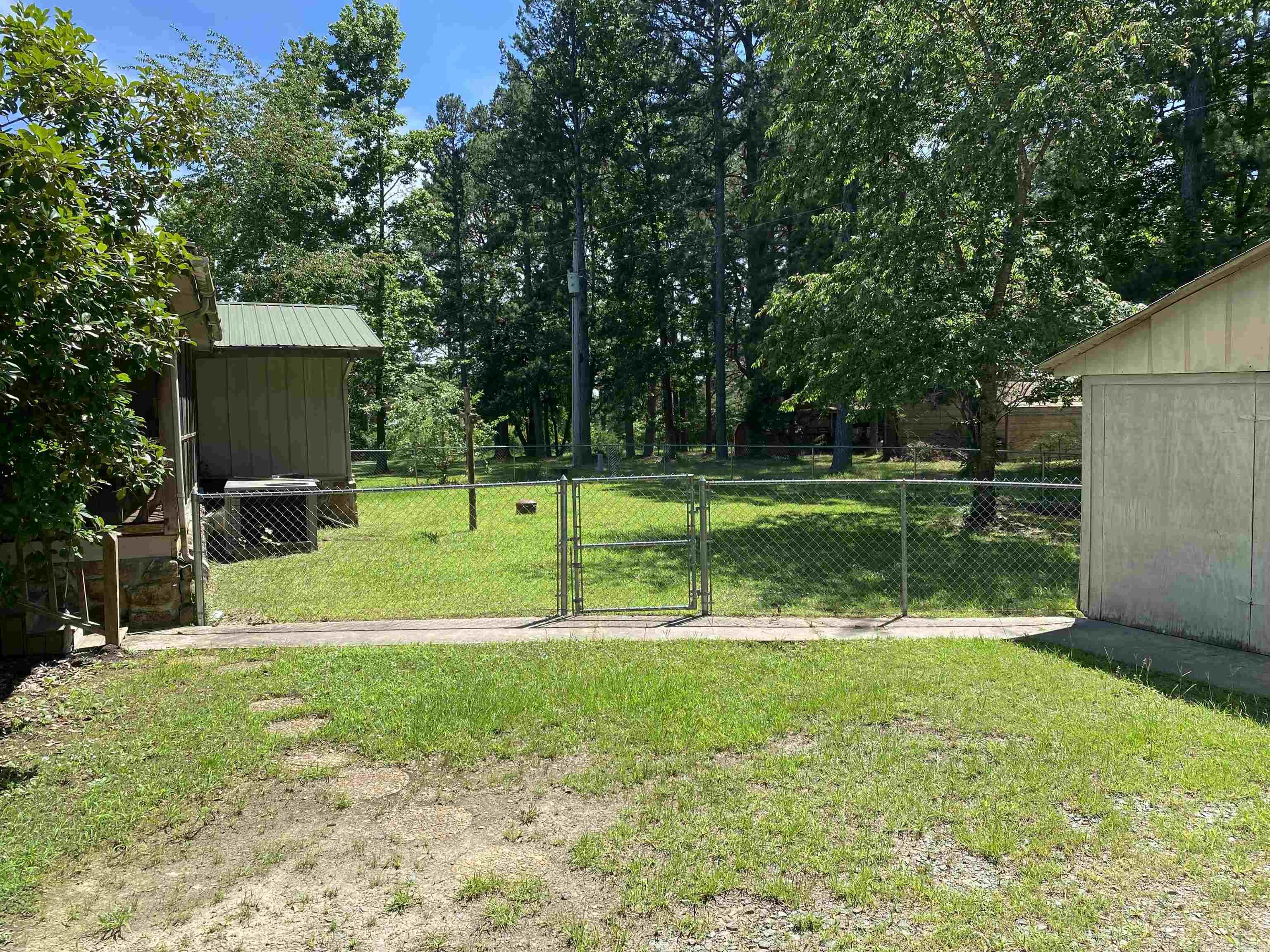 54  Moreland  Greers Ferry, AR